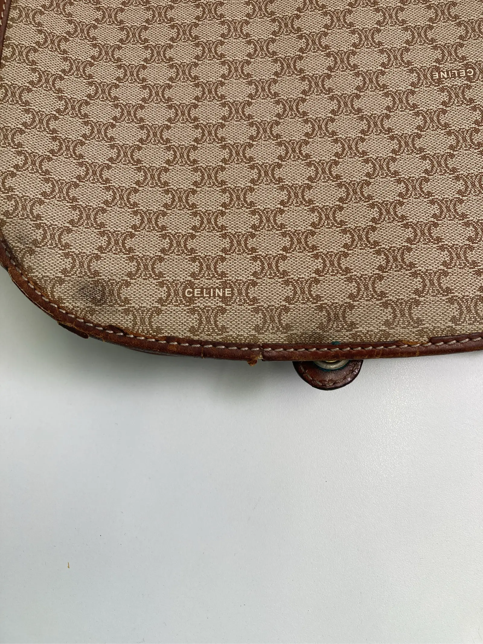 https://r2-worker.digdig.jp/product/0b8171f7-6825-42a5-a3d5-68f84119b6f5/fc868c35-fec3-4360-8f70-6cf738c3f8ef