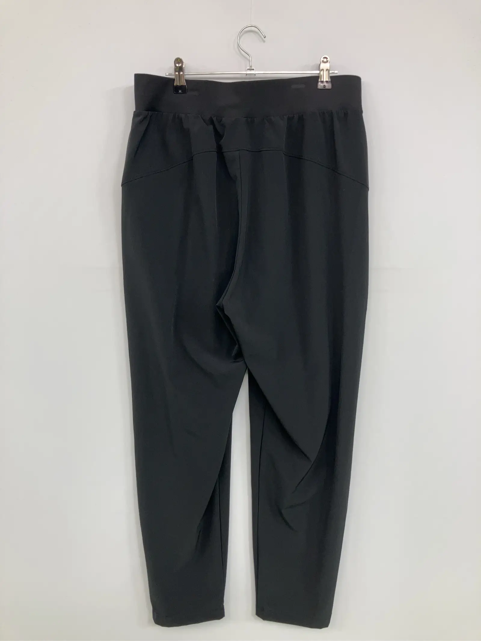 https://r2-worker.digdig.jp/product/0bb7df57-a076-4b01-9a27-49aec36a86c0/4a29fd29-a10f-4646-8f74-d4cb166b12ad