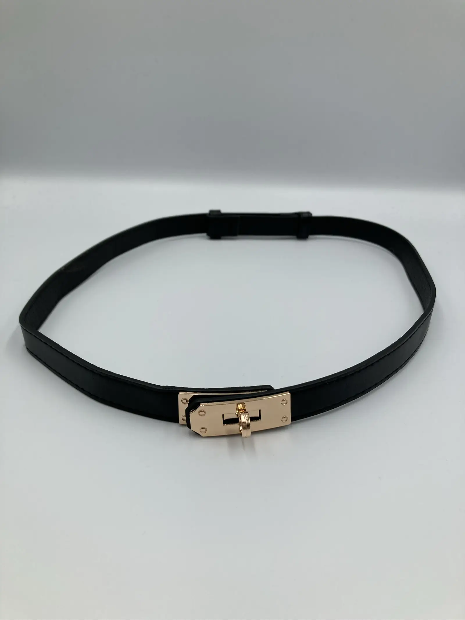 https://r2-worker.digdig.jp/product/0c42bc88-91e1-4124-9047-57e2d3cb168f/e1147e06-7f5a-4ca4-b73d-91de03b7534d