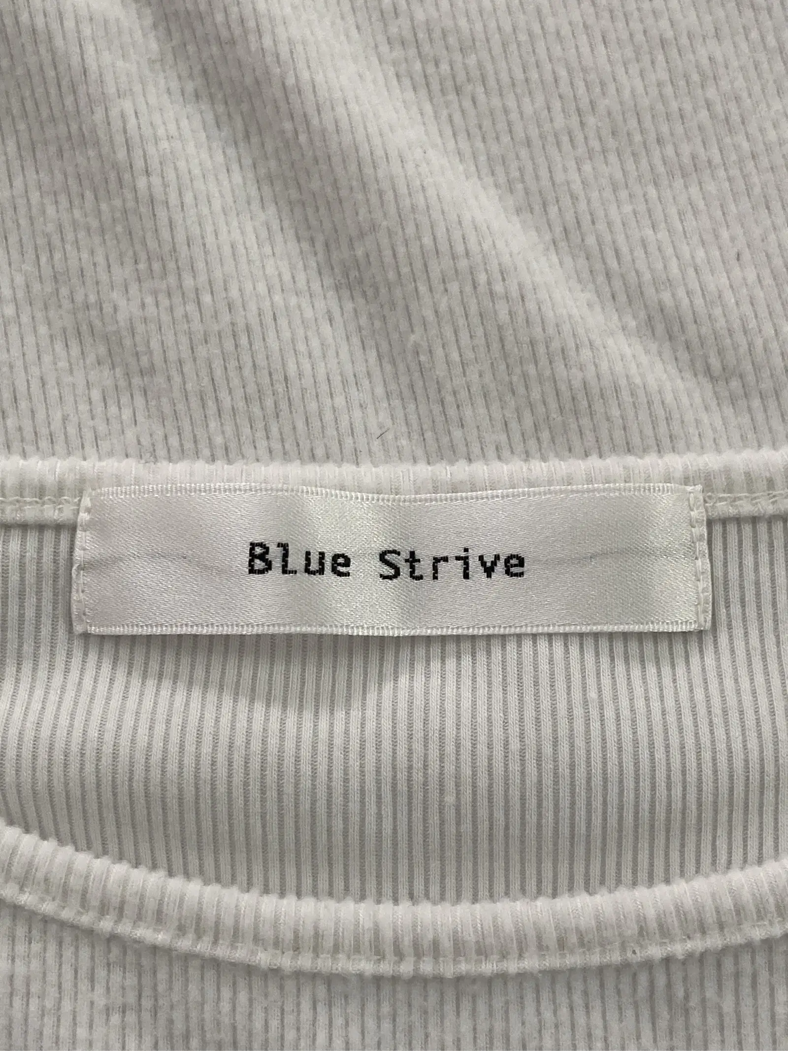 https://r2-worker.digdig.jp/product/0c8d114e-a192-4e2e-8970-033a0bca6b78/86e0466b-c72f-4af5-9977-44dc11fafd8b