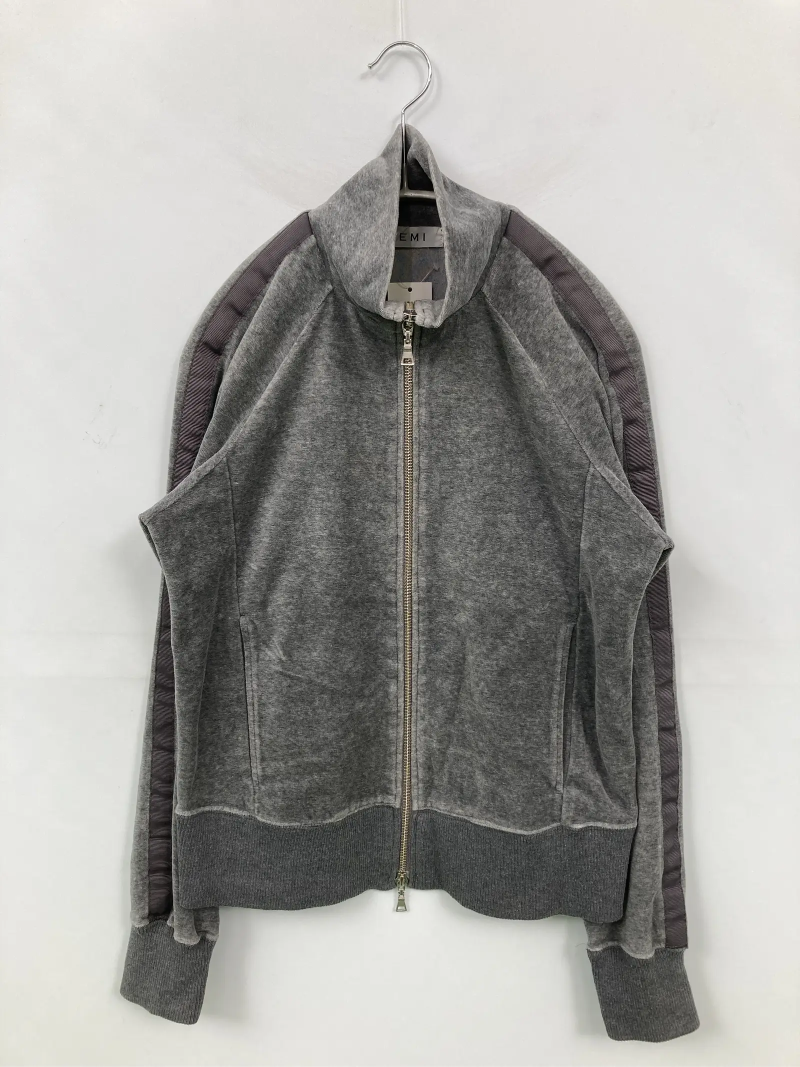 https://r2-worker.digdig.jp/product/0d00ac3e-1539-4cc1-b7a5-4405b4ee8cb0/5319c4db-2bd7-4bd8-9230-2c46b4389949
