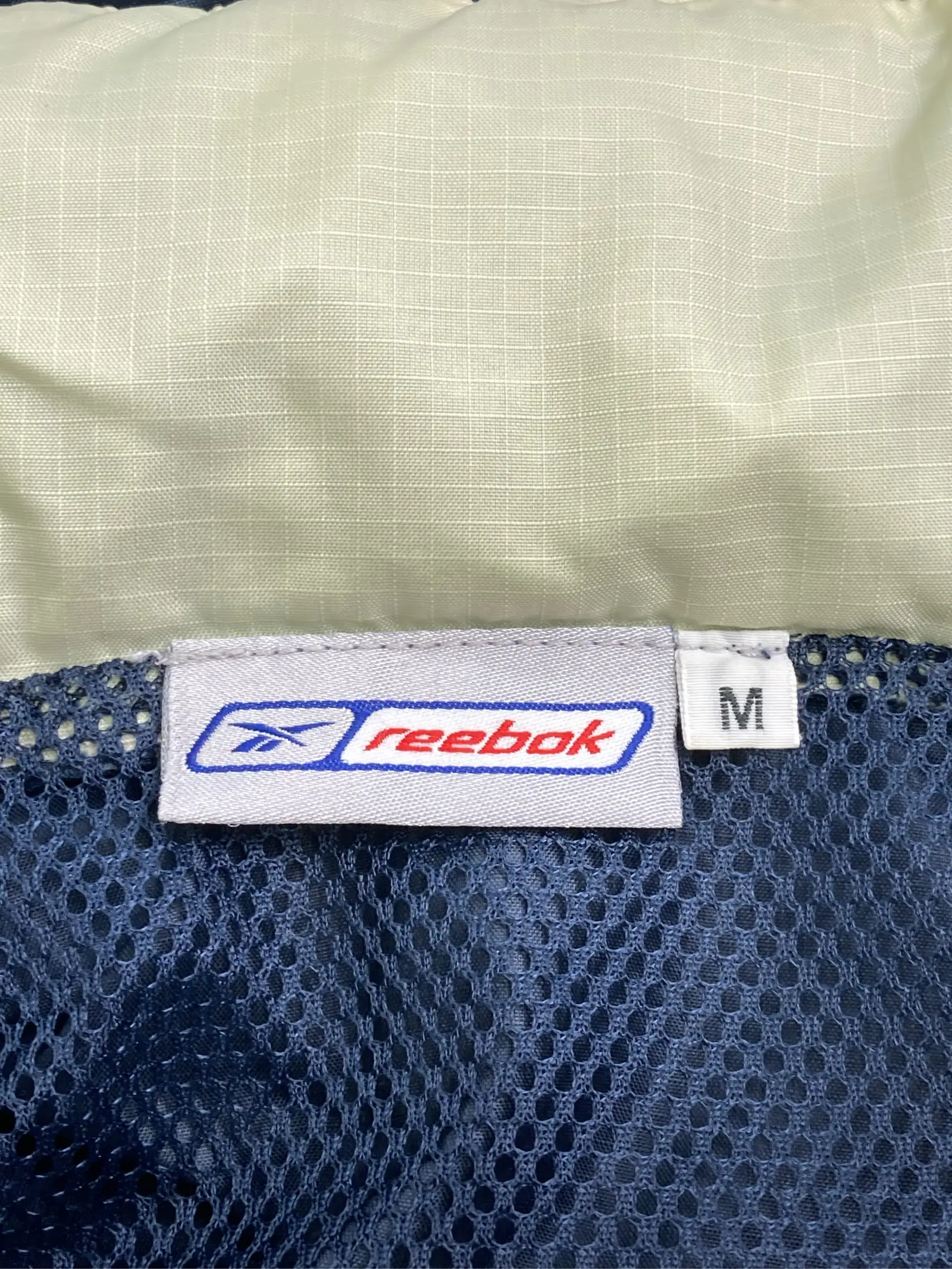 https://r2-worker.digdig.jp/product/0d192834-fbb9-42b6-9ea4-c0590a01ed02/d49e5f6c-c32c-4a61-bec7-27a8b249e729