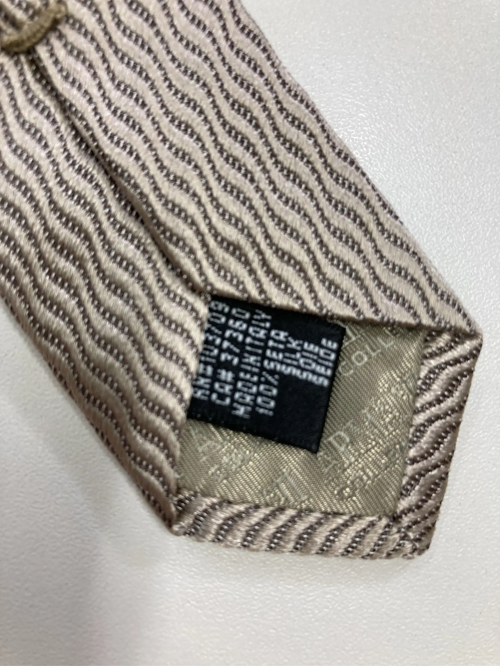https://r2-worker.digdig.jp/product/0d9654ea-3952-4035-ad85-ba703b52b4bd/44318eeb-2dec-4e46-8d2d-91951fb5ab3f