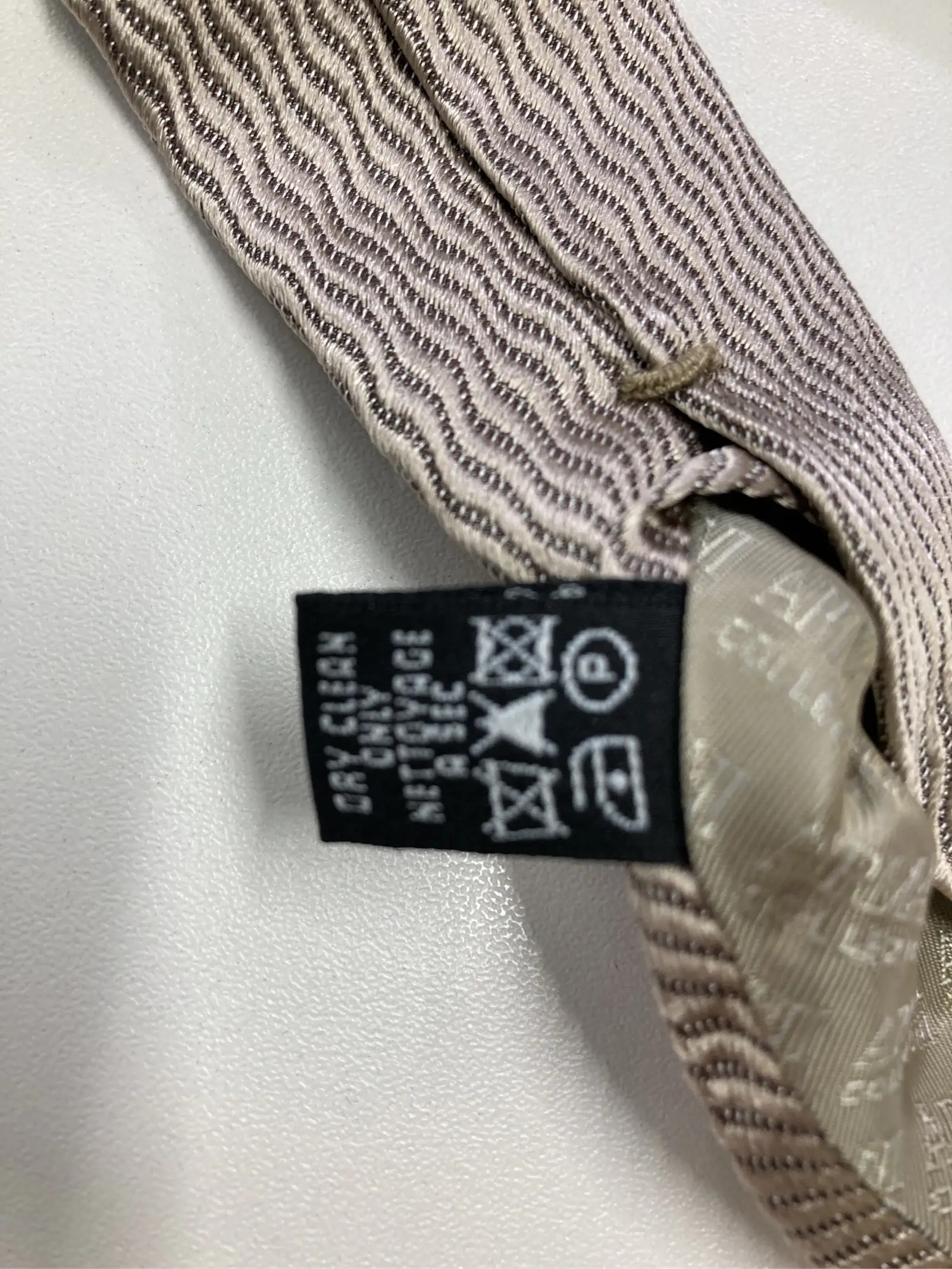 https://r2-worker.digdig.jp/product/0d9654ea-3952-4035-ad85-ba703b52b4bd/9d4ae98c-f93b-4253-8c29-f472908c57dc