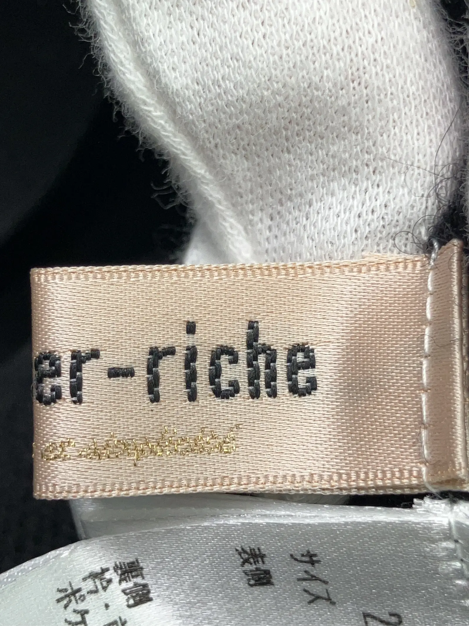 https://r2-worker.digdig.jp/product/0d9d2732-359c-43dd-a32f-605b93fc6de6/a05781be-bad9-4329-98d3-1a9342debf12