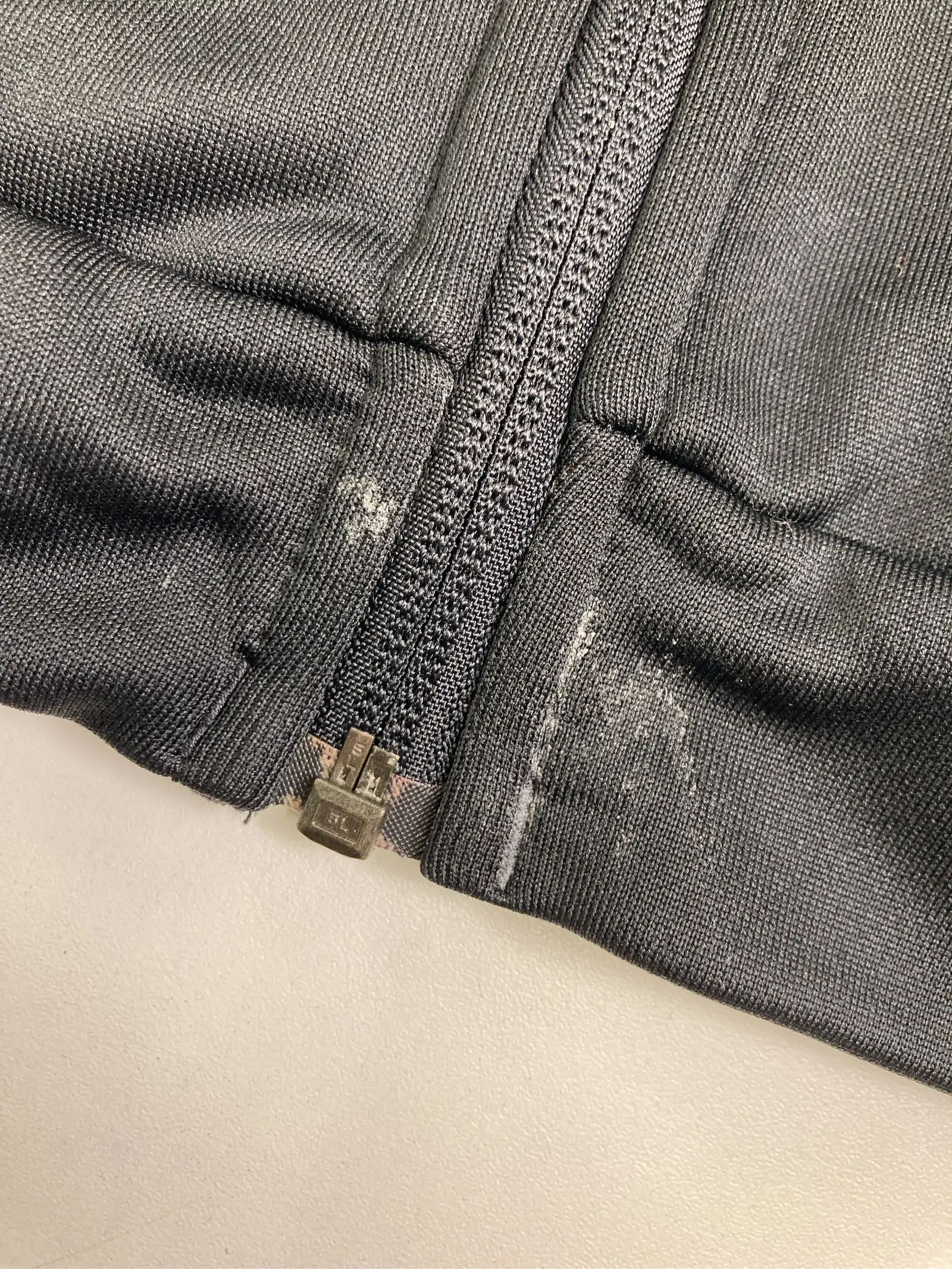 https://r2-worker.digdig.jp/product/0dd3437f-2064-49fa-a281-64af55196d63/9921c32b-7731-4305-b916-cf74bd55922e