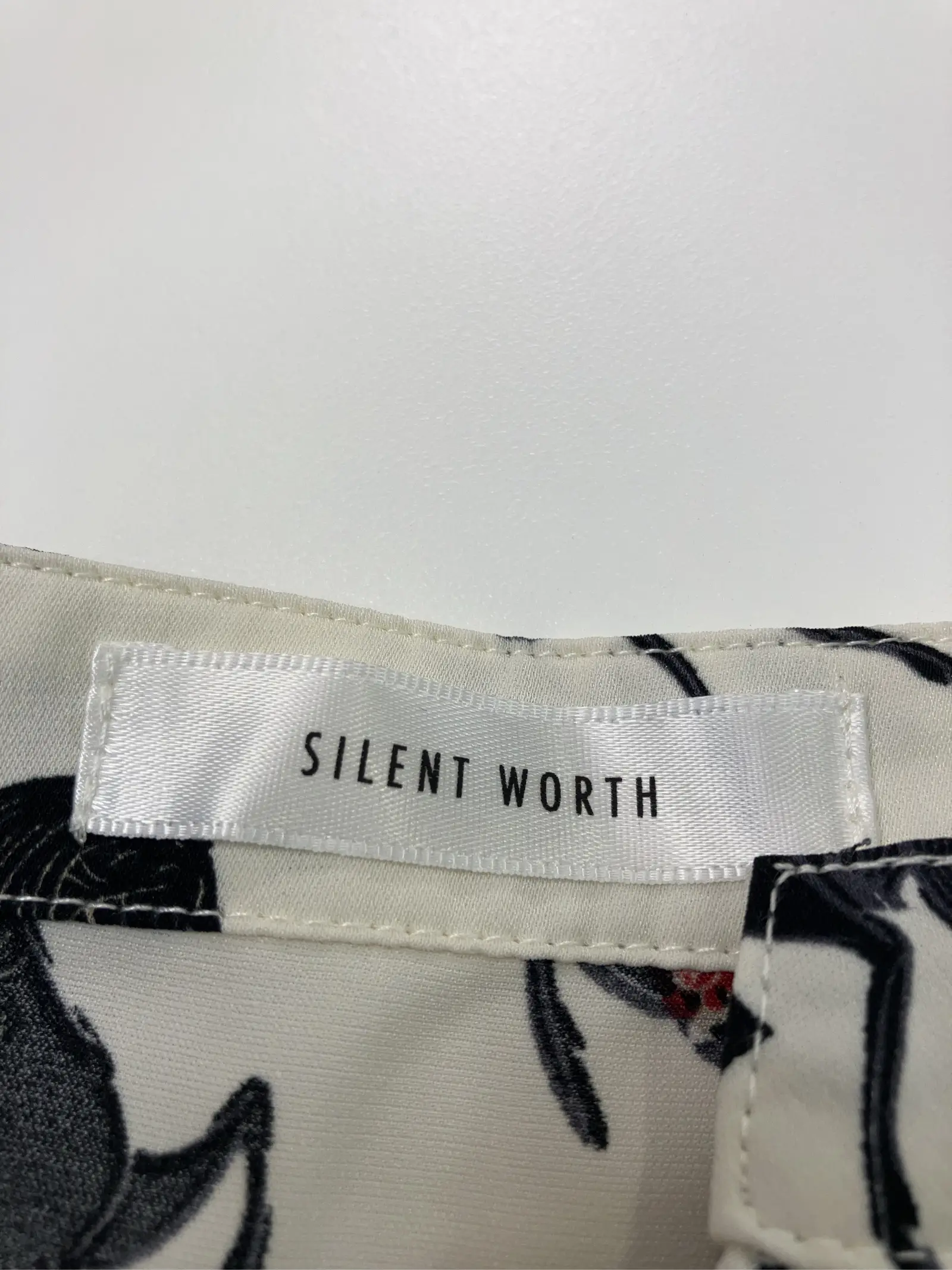 https://r2-worker.digdig.jp/product/0de0af01-495a-45cf-a799-a862b4ffec76/c626e351-4bc8-4774-b826-2431a12cc482