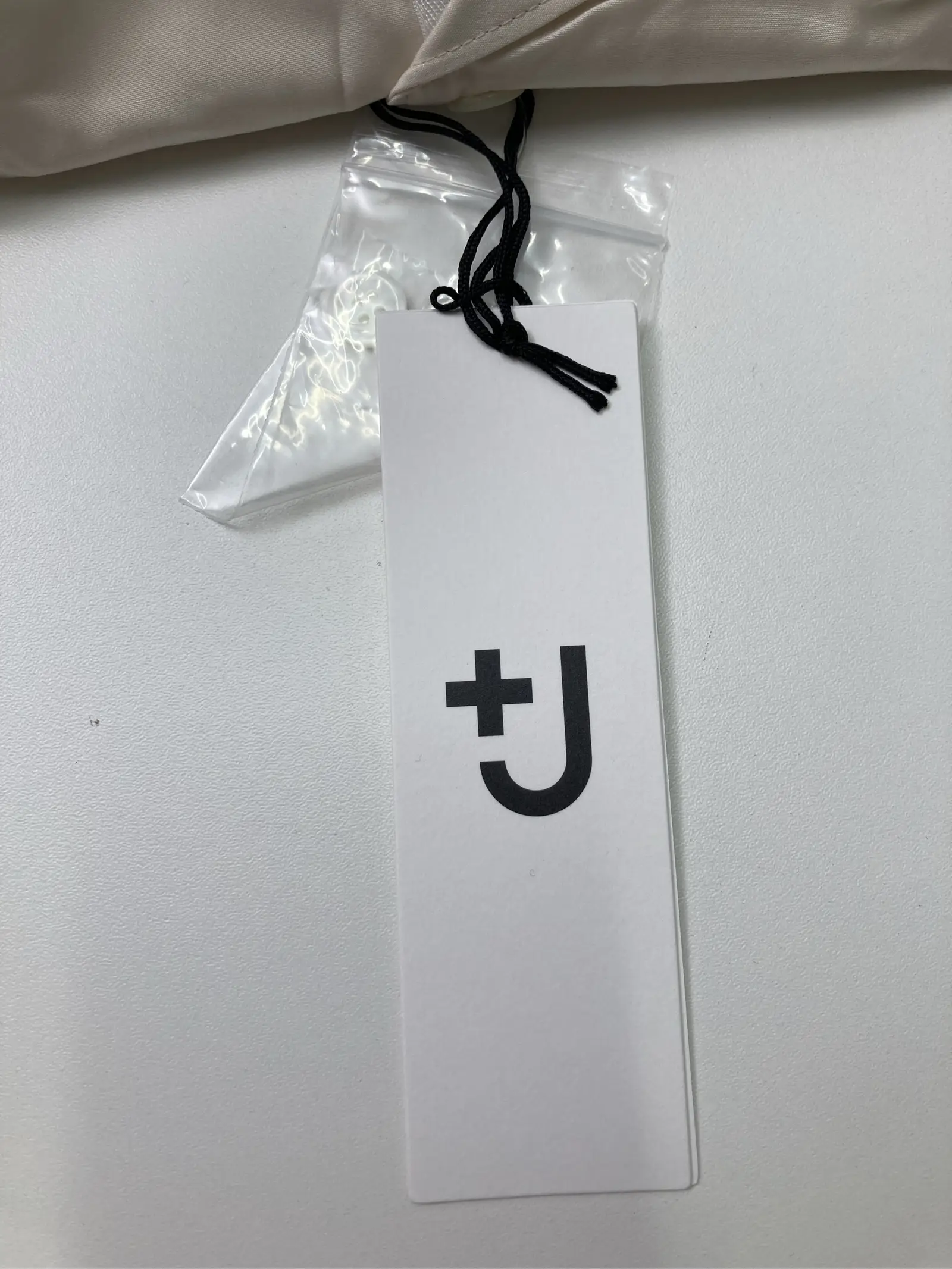 https://r2-worker.digdig.jp/product/0ded45e6-b0a6-4458-b3f4-6c4ef18091e1/1858a380-12a1-4404-94cc-16d03eb15ca7