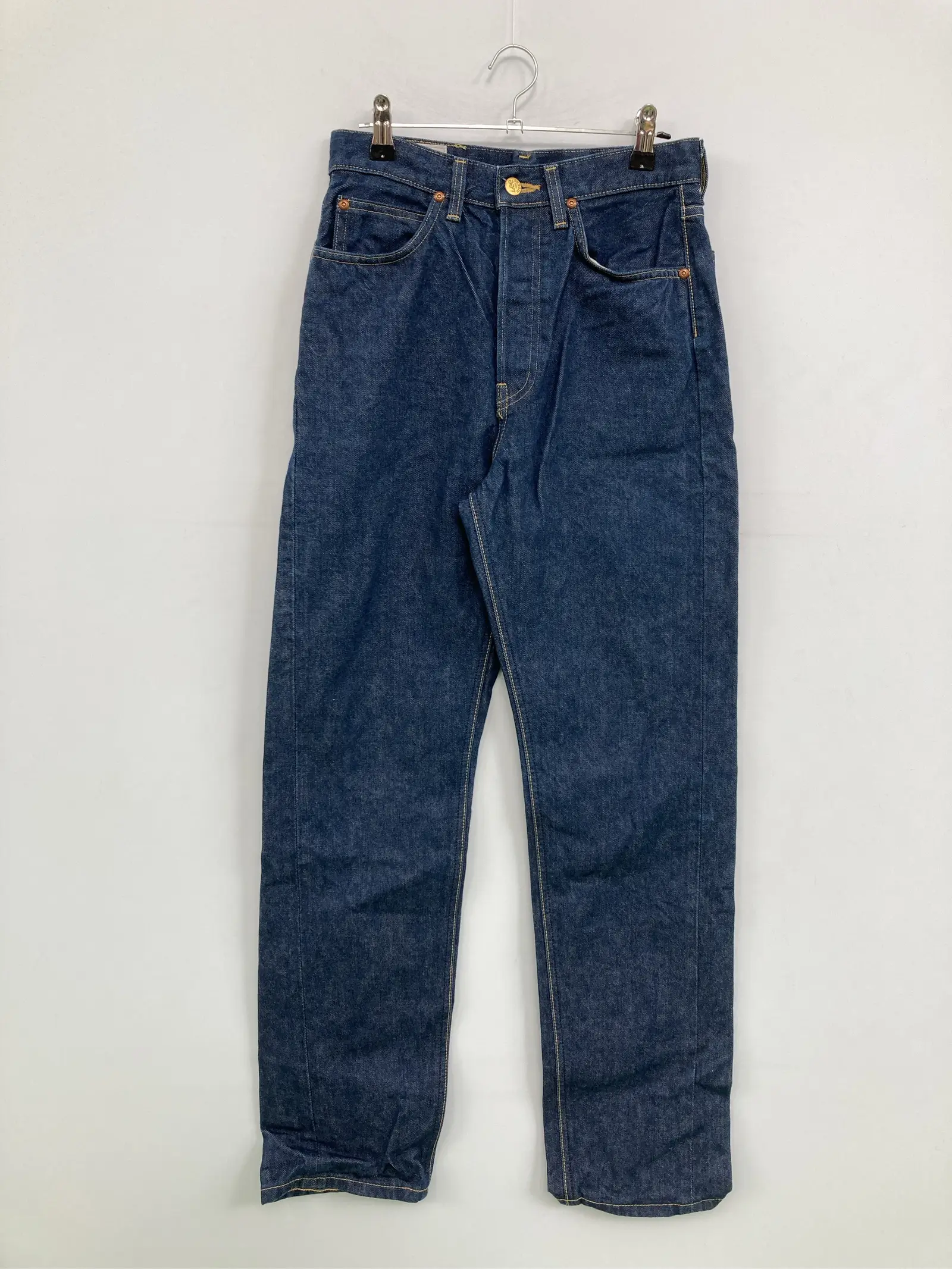 https://r2-worker.digdig.jp/product/0e2a7cc1-b4bd-4ca0-8cf9-db94018d56e0/4025f07b-63f0-4836-885c-475dd1af8569