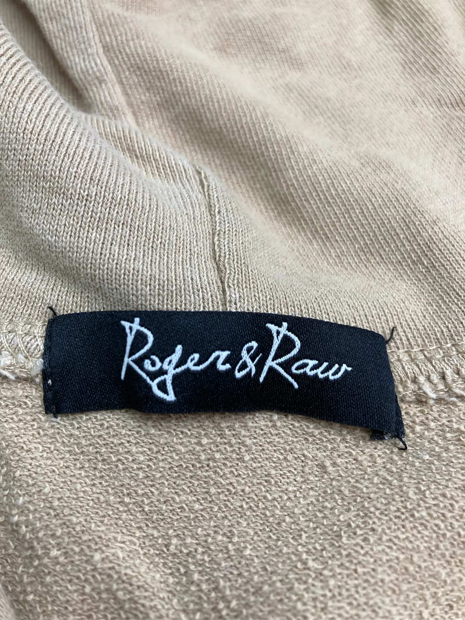 https://r2-worker.digdig.jp/product/0e95501d-ef46-48d3-a9ea-3842b4558434/4f533b0c-3d5e-4f94-b9fd-551c80605955