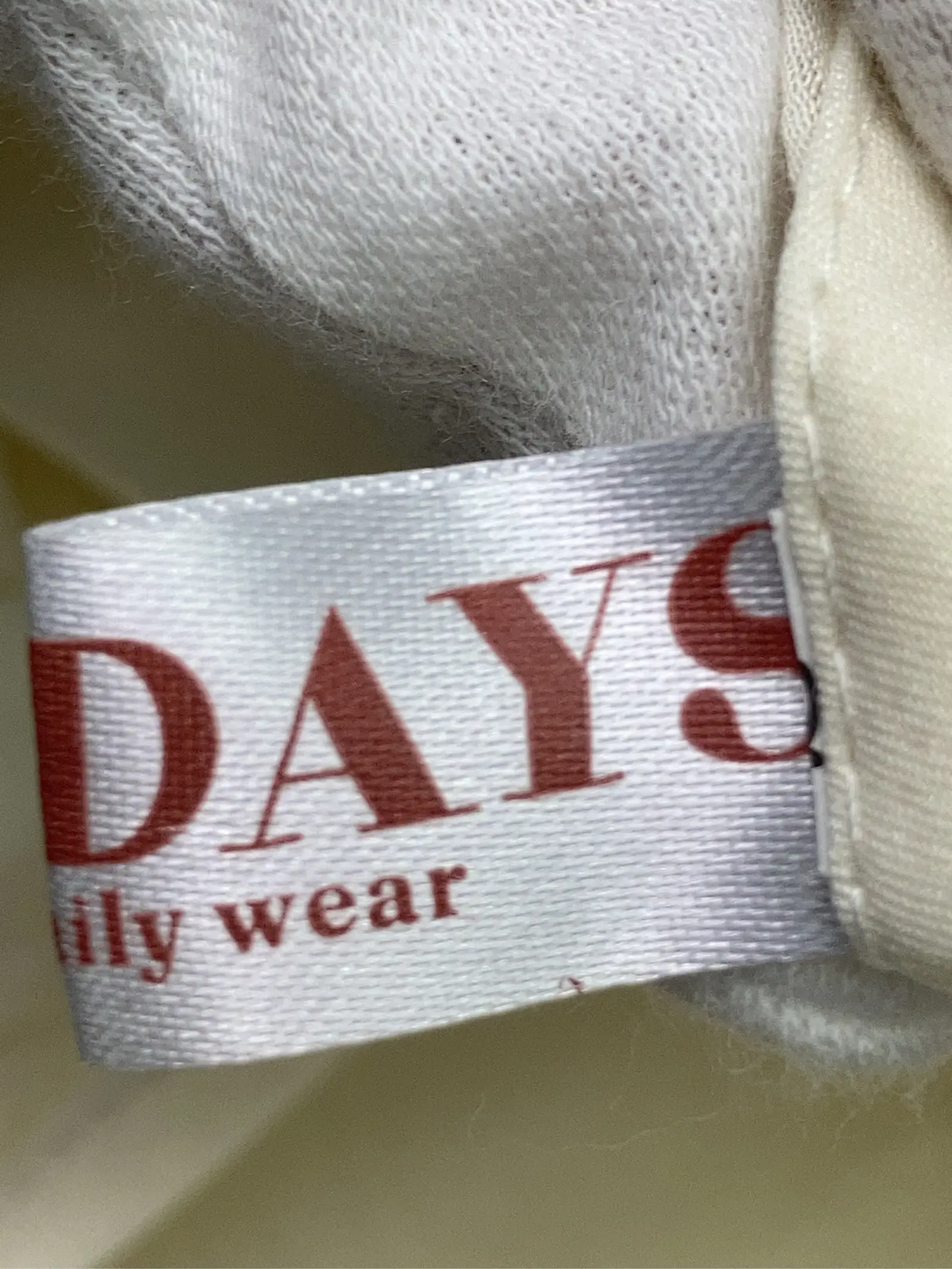 https://r2-worker.digdig.jp/product/0eae2fb4-12d5-4428-a0f1-7dd9a19724e1/b401b587-5271-47fb-9cc5-9007397667fd