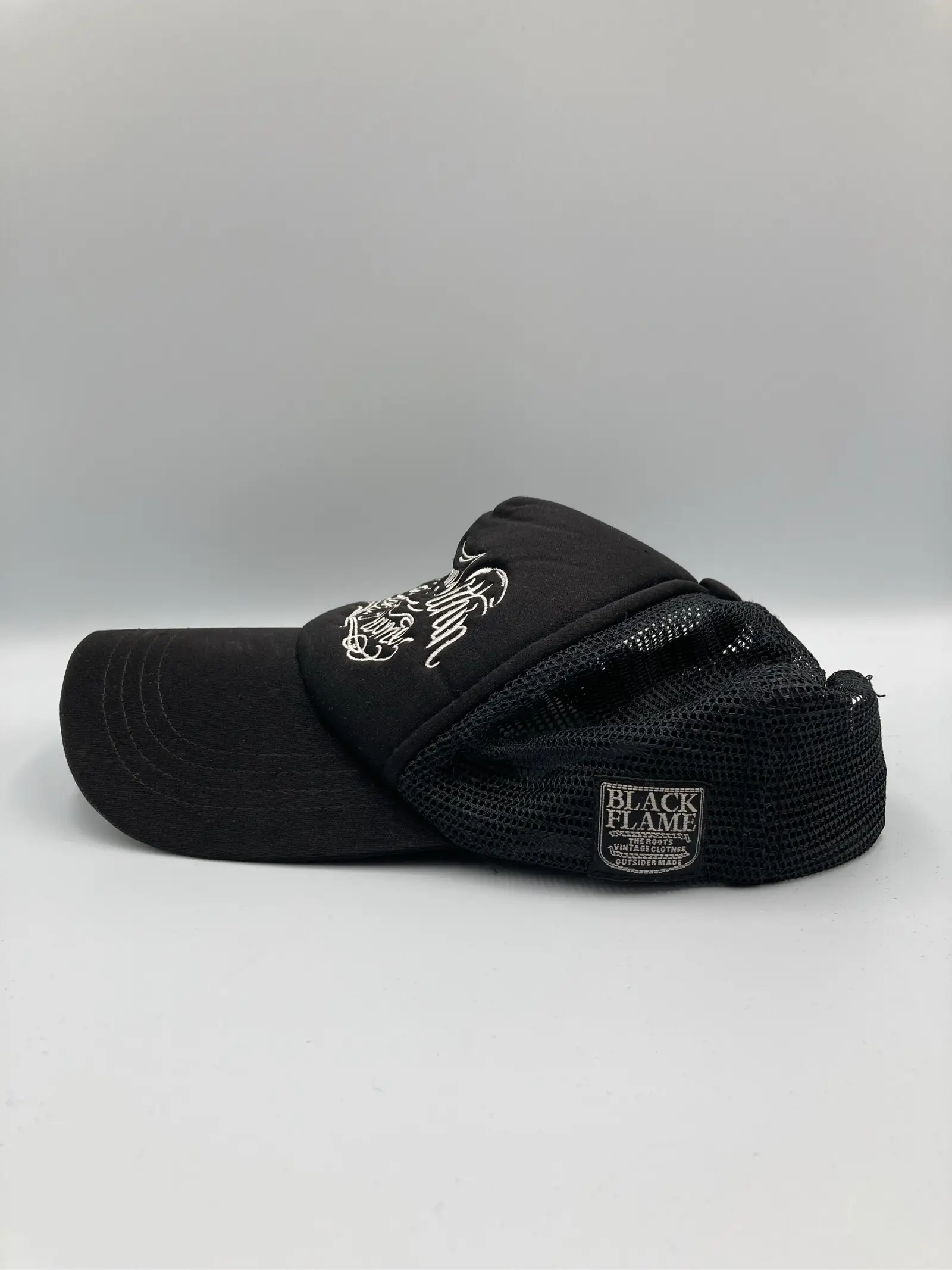 https://r2-worker.digdig.jp/product/0eb932fb-f96c-4998-8d1e-06c0a3dd95ae/2ea3586e-32f8-4138-a5b2-2699d40a73be