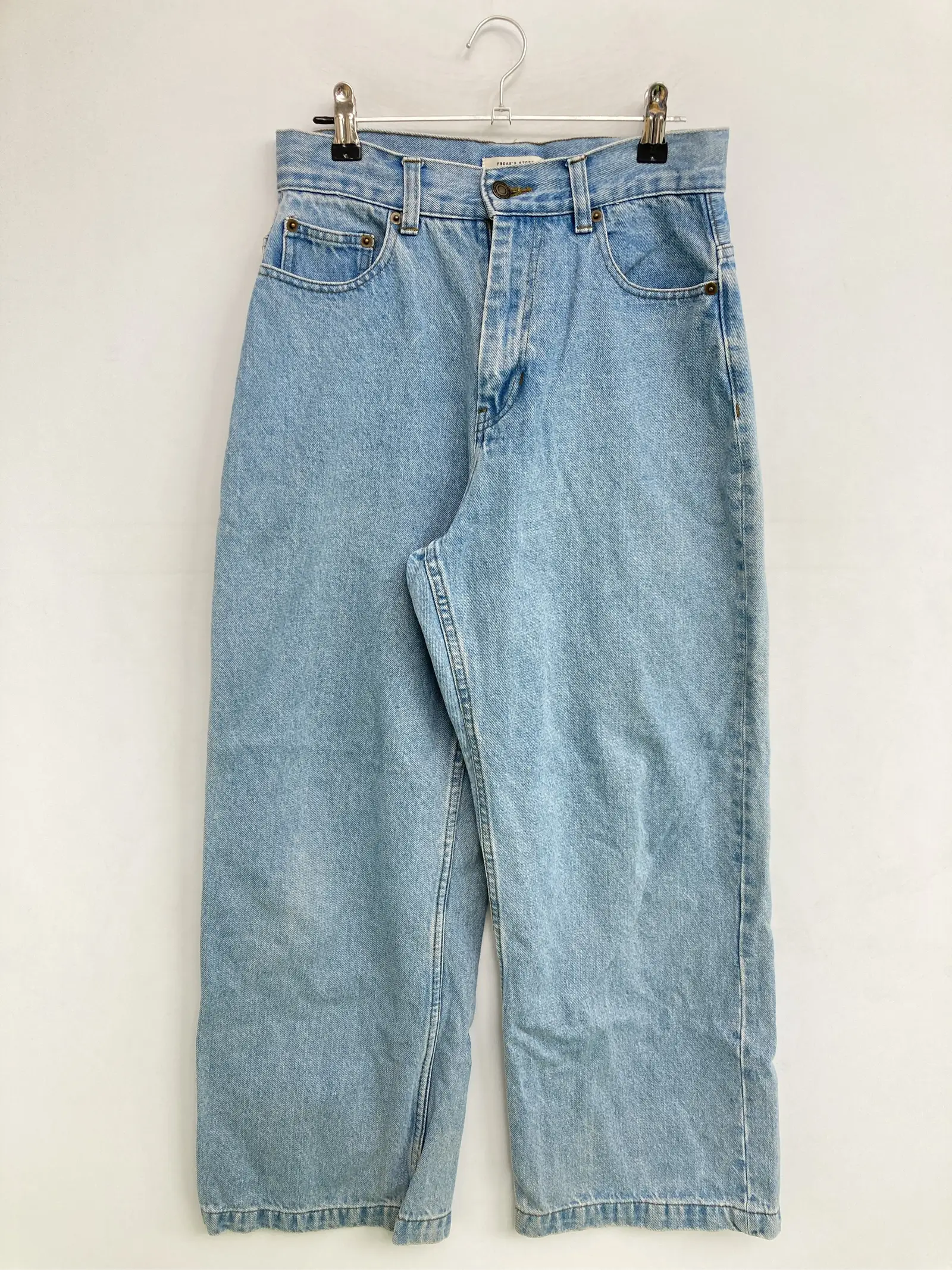 https://r2-worker.digdig.jp/product/0edc360a-f5e1-448e-bd5b-259766634ac6/e4425e7a-f78a-4ea6-a7e6-66b7f20ab231