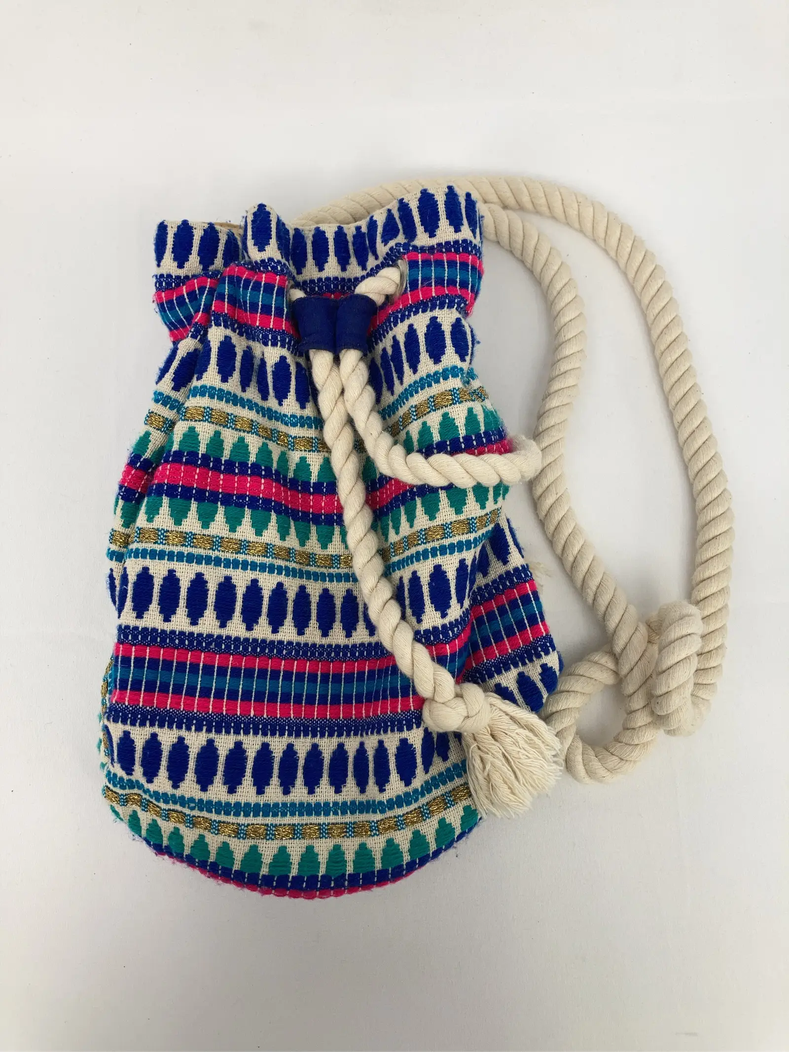https://r2-worker.digdig.jp/product/0ef57af6-e41d-4556-8a63-882cfe2883a7/6a548baa-2bd6-46e5-95db-df9d7530c4f9