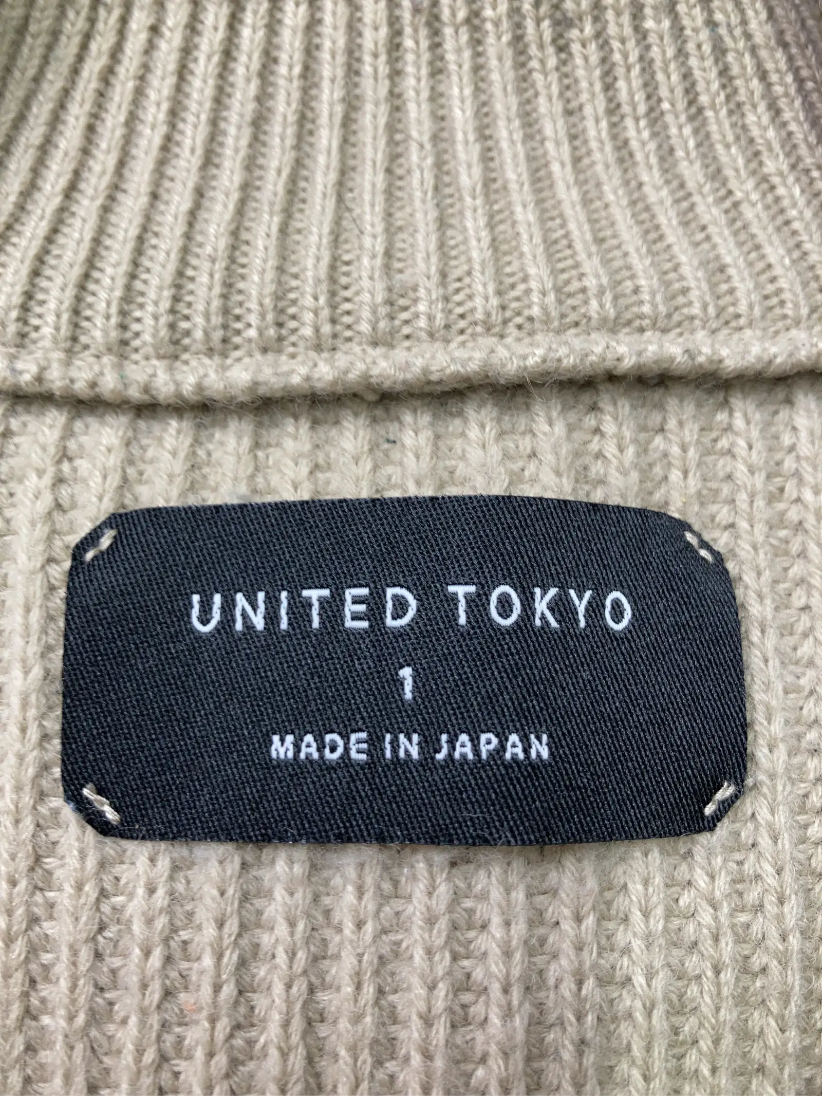https://r2-worker.digdig.jp/product/0f1d41a1-38a8-47b2-af06-99c597041bb0/e03b3025-2844-46b1-8dd6-c0a8a11b73cc