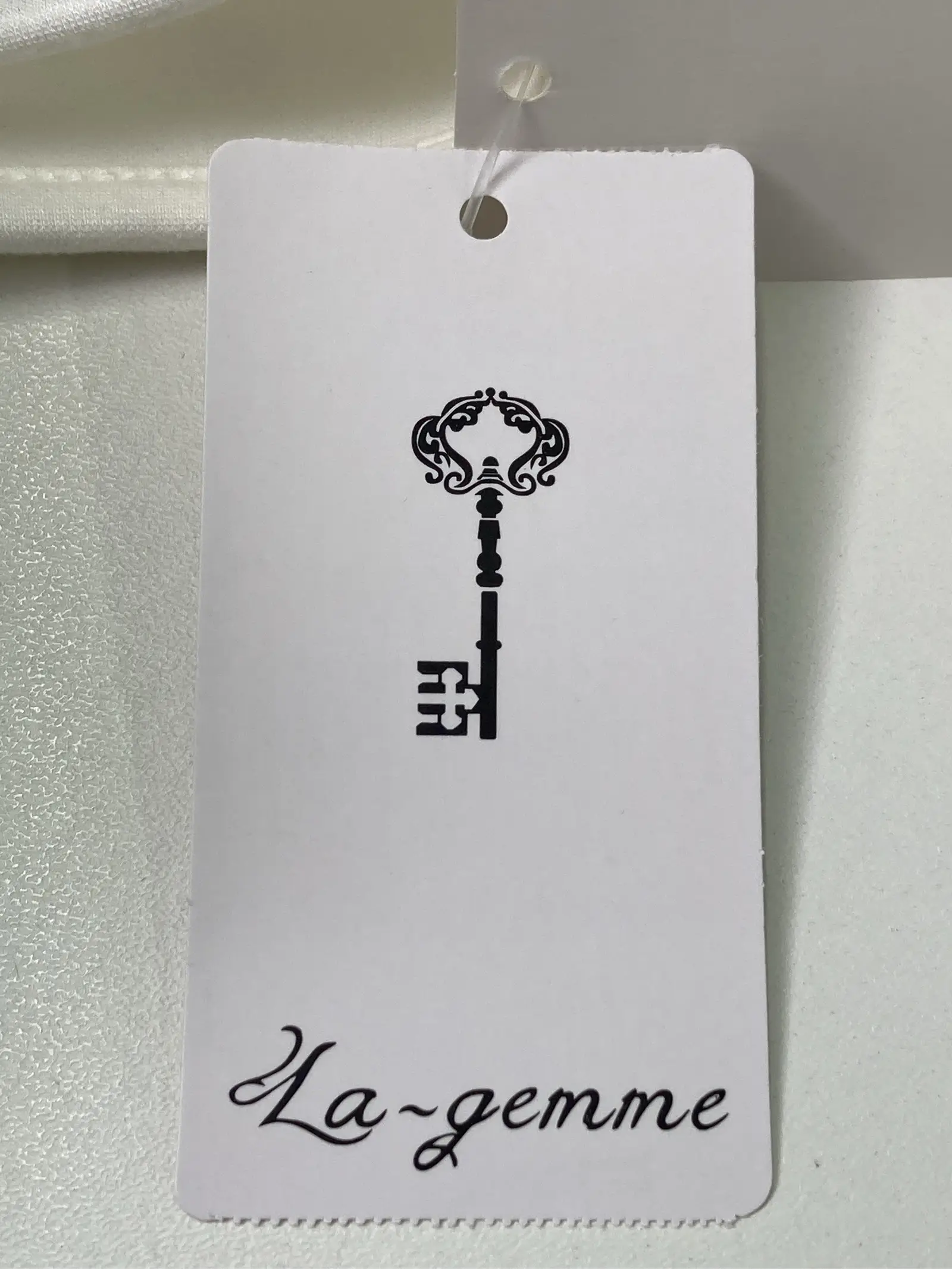https://r2-worker.digdig.jp/product/0f3267ff-4277-4d9d-8cac-7ac17e611ddf/d2eacae9-58e1-4538-a29f-9e2a84c56c9d