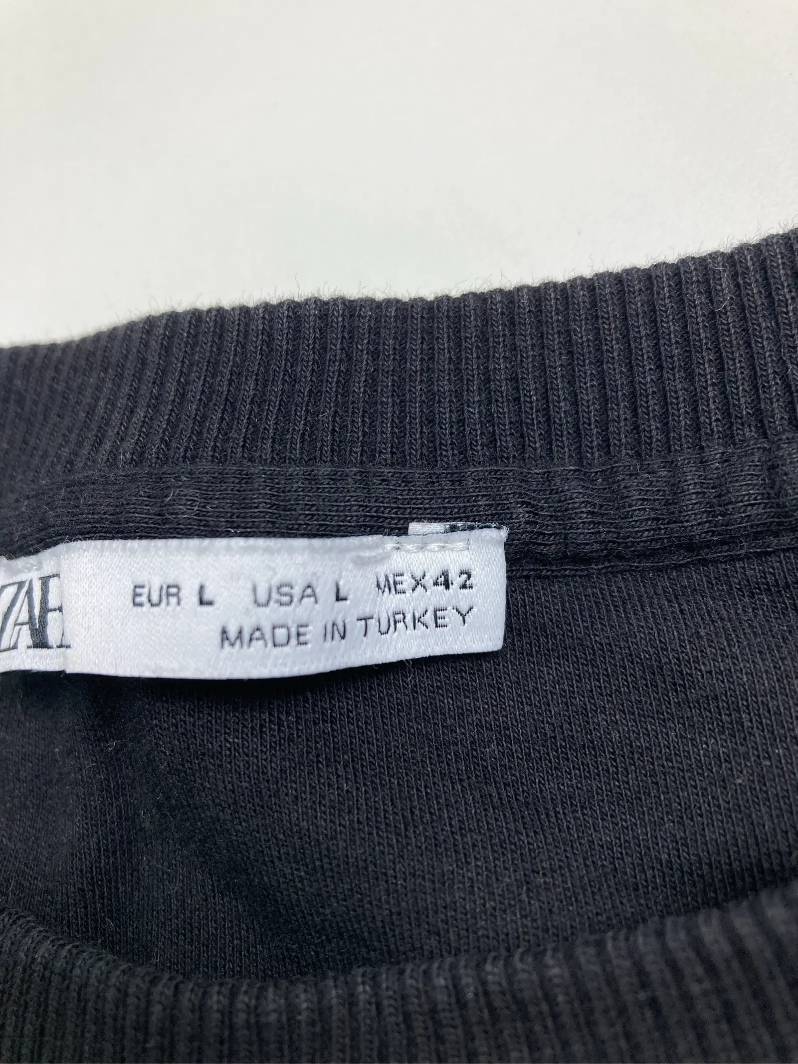 https://r2-worker.digdig.jp/product/0f8053a0-43a2-4f31-ab8a-d8e5dd828340/3a1aeac7-bad3-4d3d-ad0d-404c1674a620