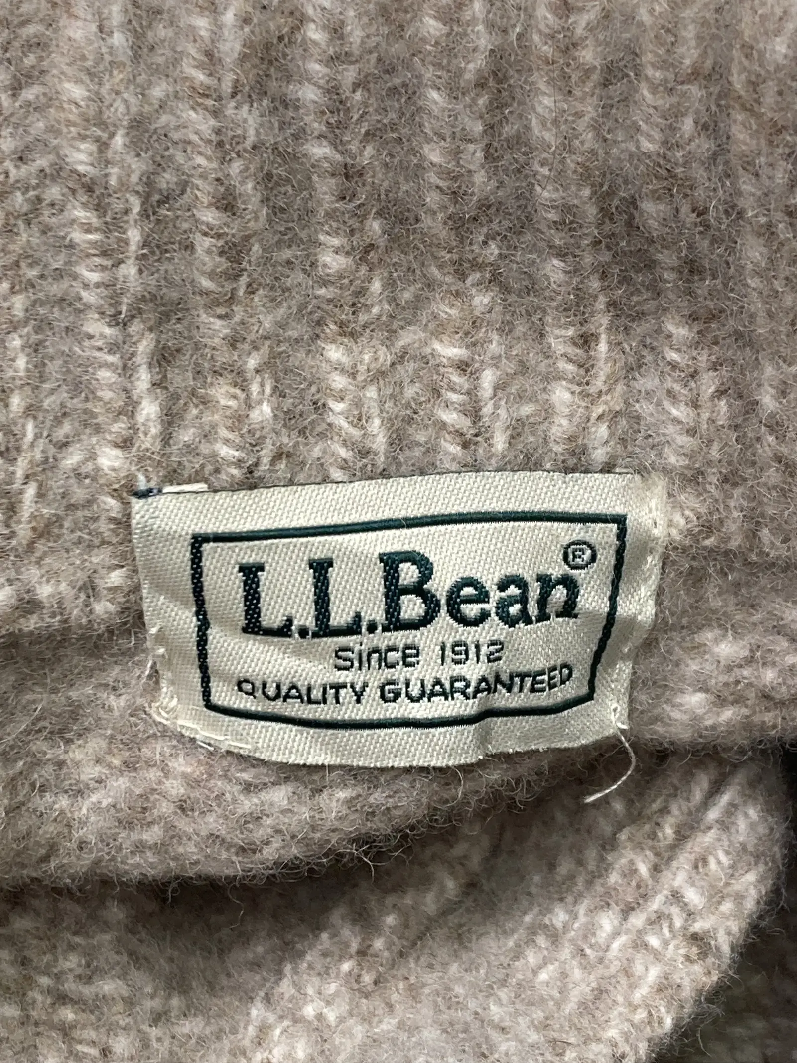 https://r2-worker.digdig.jp/product/0f96bc2f-9471-444a-8cdc-cedf7c032d7f/f03ab771-f160-4046-89d4-bea63026b793