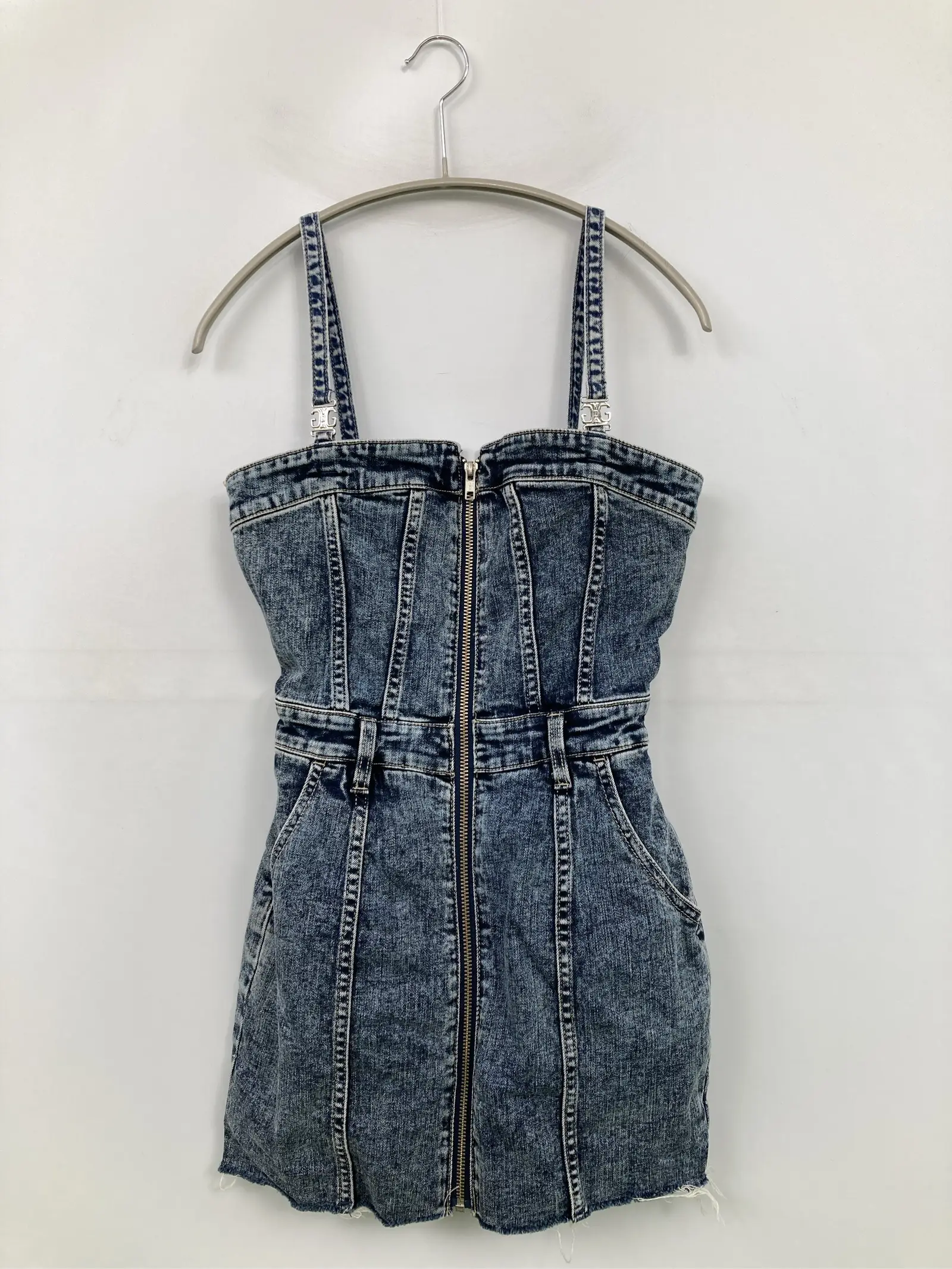 https://r2-worker.digdig.jp/product/0f9c27cb-62a6-47d8-850d-d628fa453647/970e7ab1-8258-43d7-877e-d57fbffc32cb