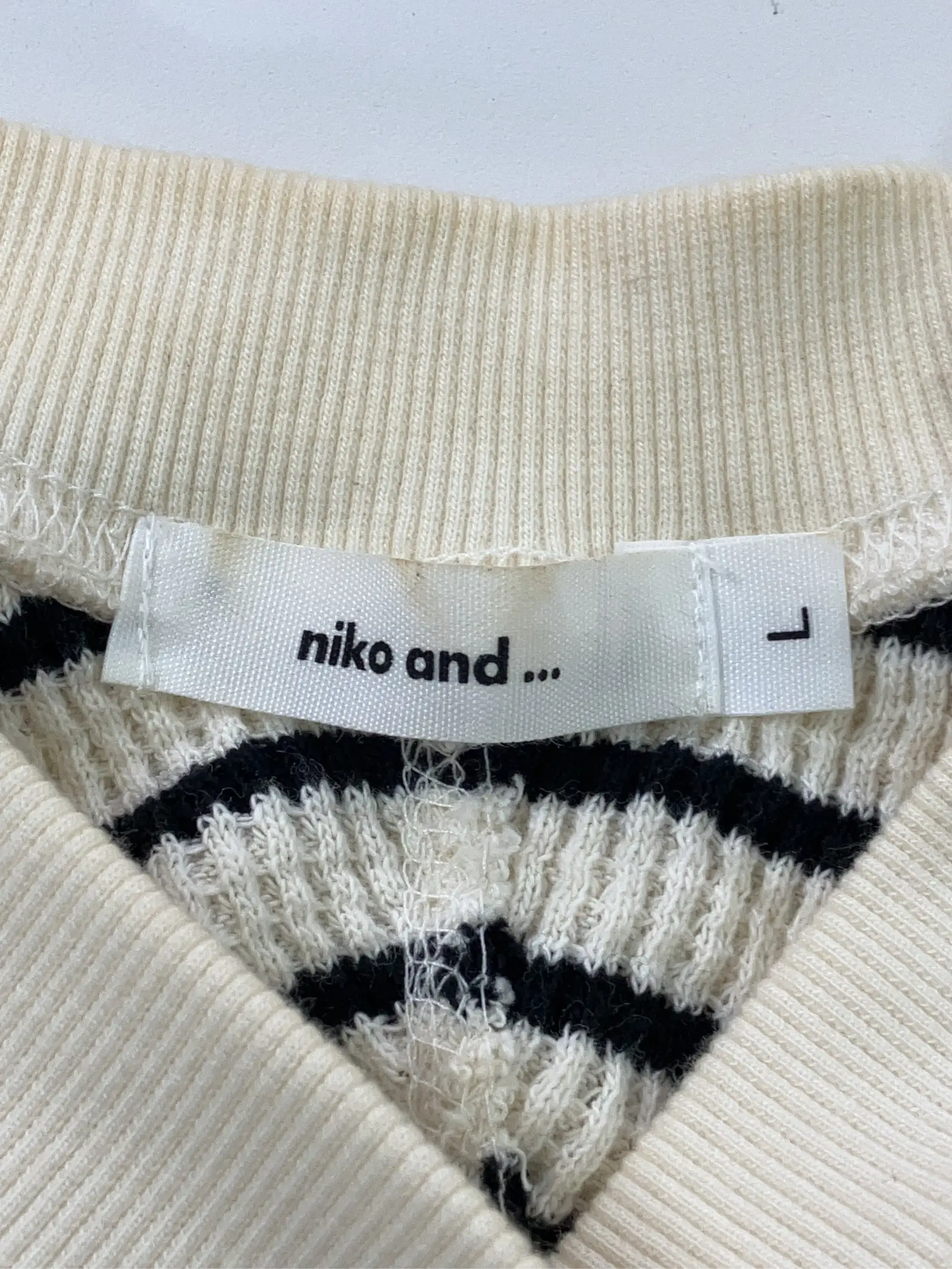 https://r2-worker.digdig.jp/product/100a0f17-3896-49a8-9a37-e643a9555032/f4bda976-0906-4fa7-a20b-73f699b49f26
