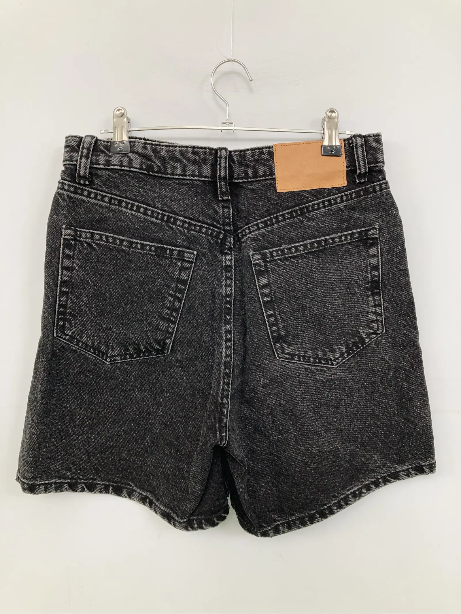 https://r2-worker.digdig.jp/product/10233892-a3d8-4293-b3f0-48aeb0d41f89/5433f4d4-3cbc-4732-8d05-821bd3e14fa9