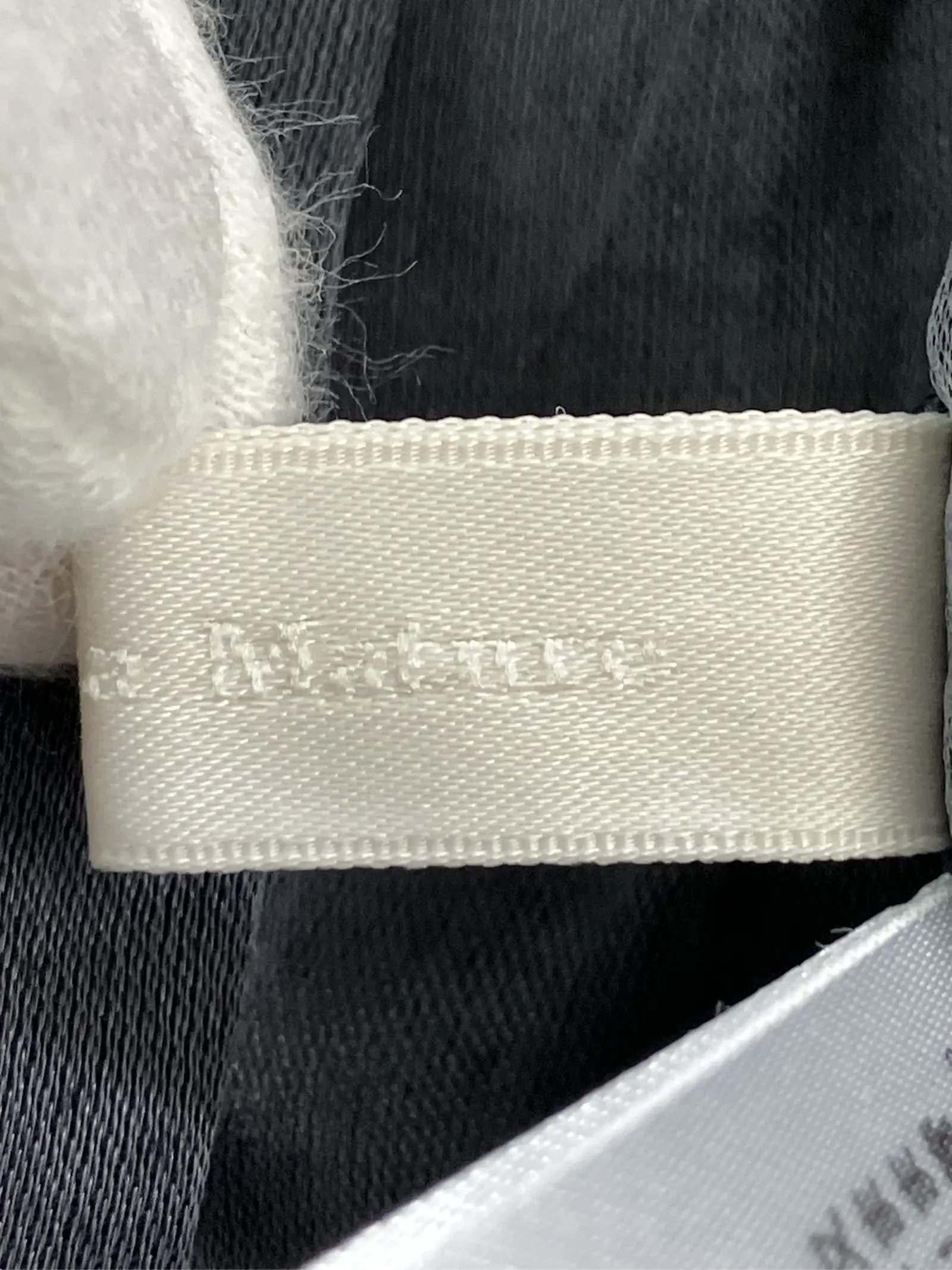 https://r2-worker.digdig.jp/product/1041f05c-3e7a-4799-954c-240aa84cc0e3/d9efc577-2b47-47cf-9e41-5ae1a32ff83c