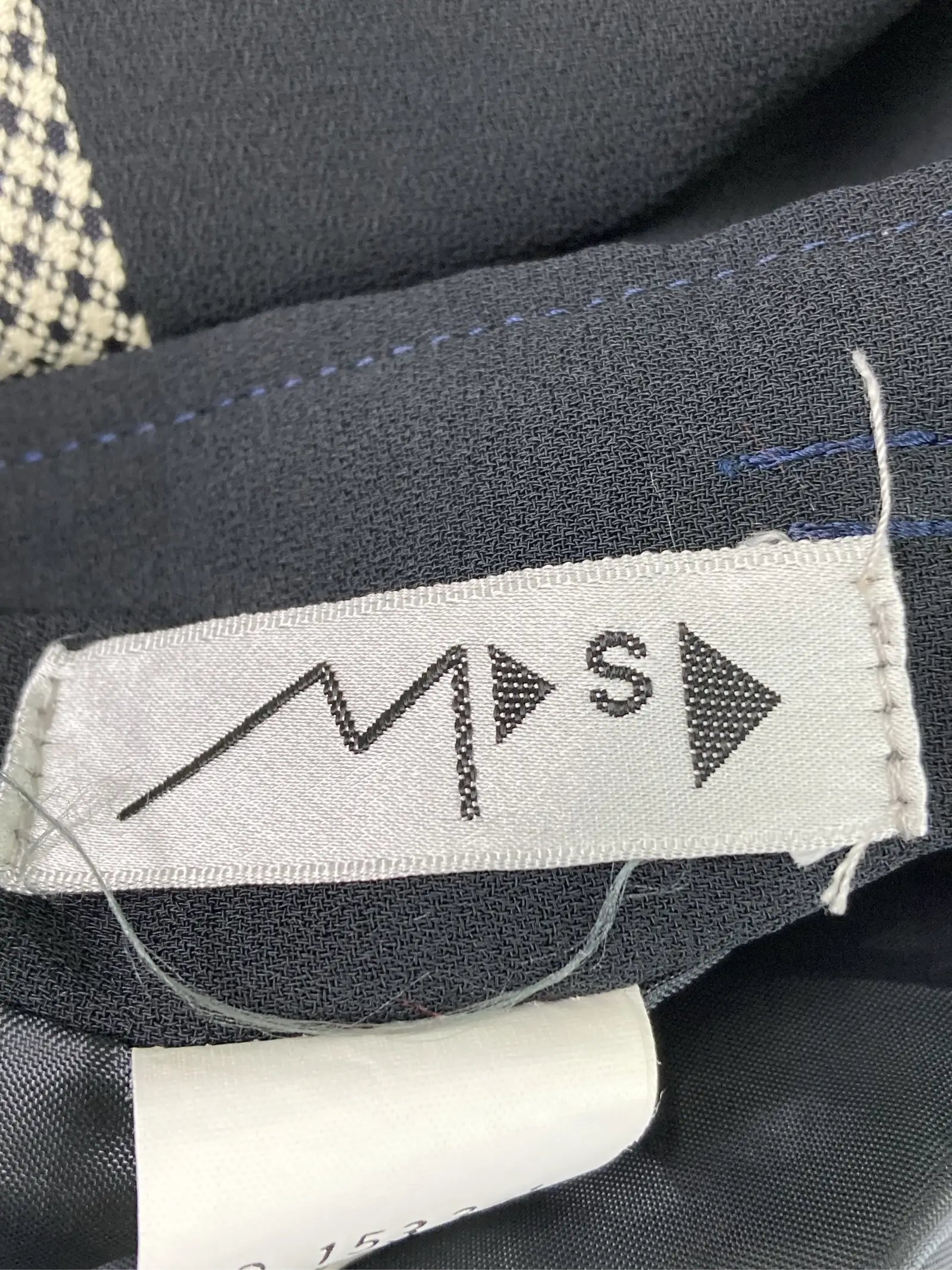 https://r2-worker.digdig.jp/product/104d8736-4470-4cf4-9ba0-39734c3a8636/c11250c3-3b7b-4a87-b4bf-6d8735438666