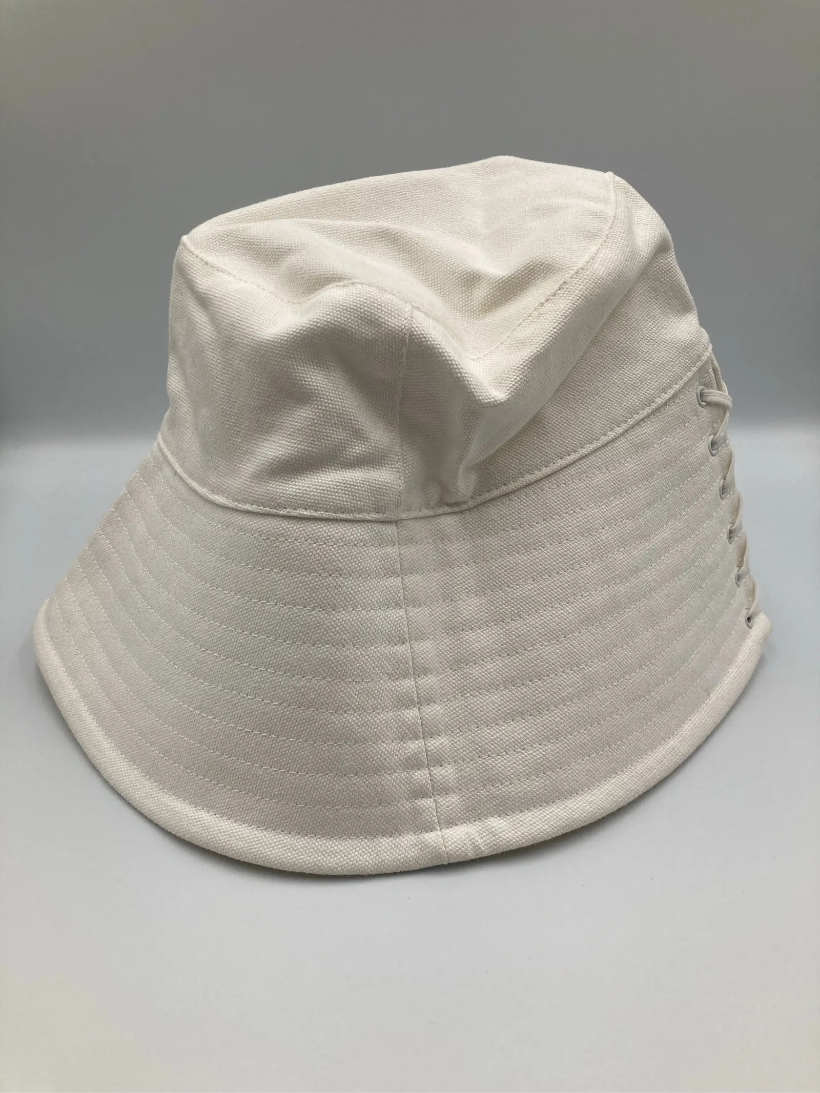 https://r2-worker.digdig.jp/product/10bb4981-4e2a-4531-bf6c-7eeef0ce257a/fbaf39a9-6ffc-47b8-b27d-80d313044c9c