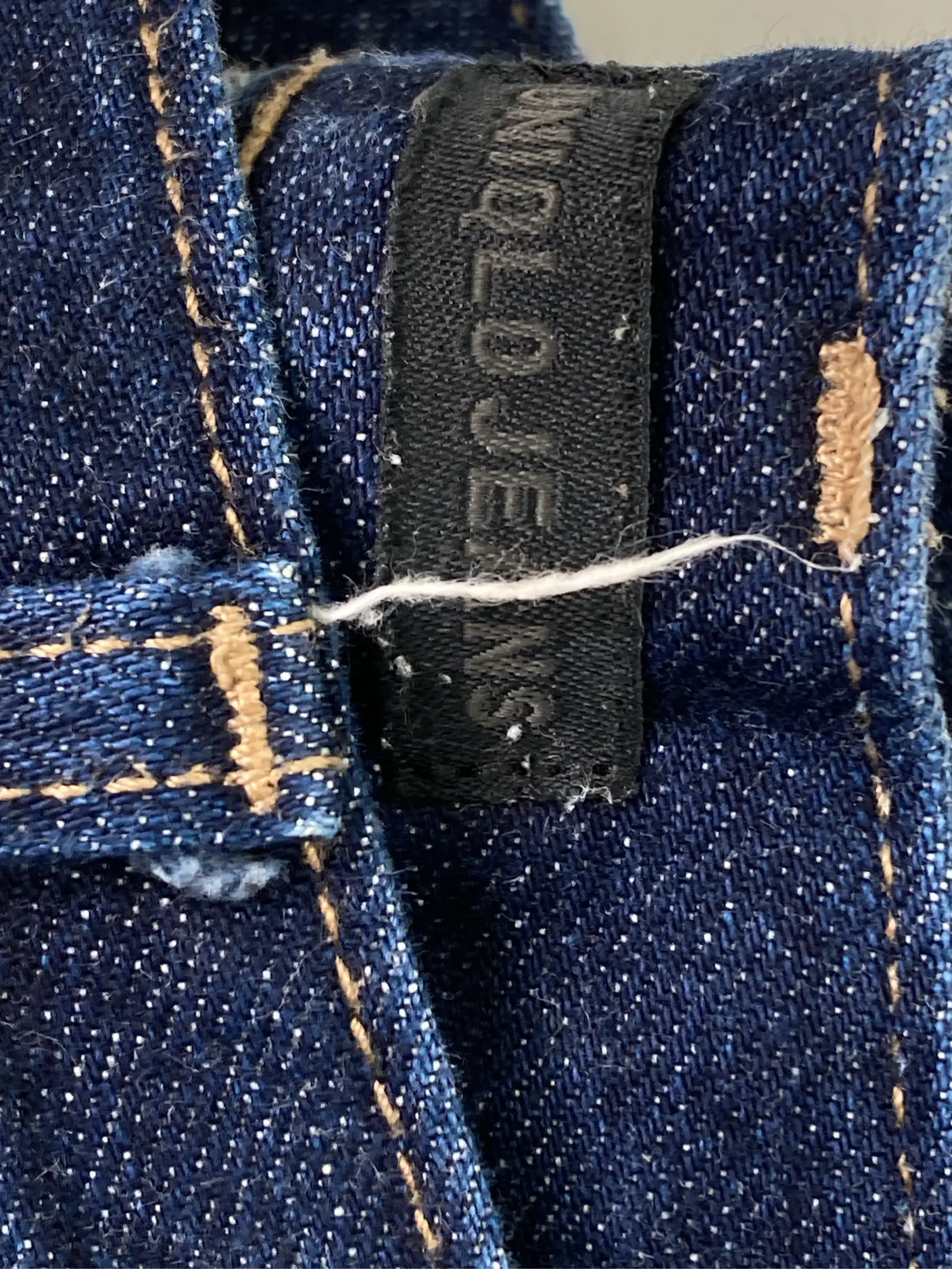 https://r2-worker.digdig.jp/product/112268eb-c32a-4cab-acde-eee2cb6478c9/f7071efd-2121-4684-b0a0-38ee5a7f4c6c