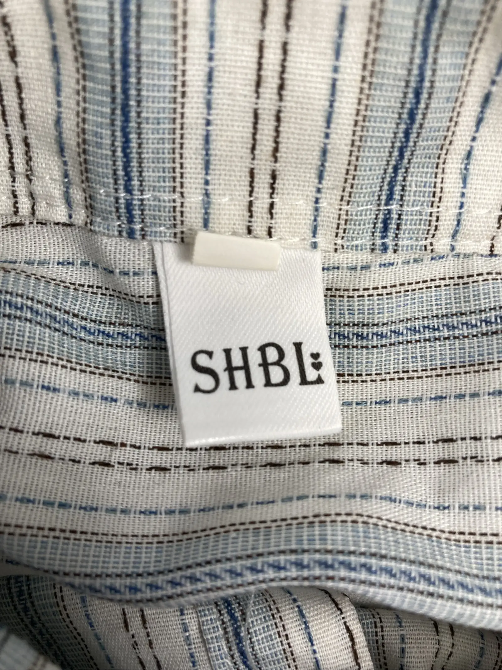 https://r2-worker.digdig.jp/product/11263c98-c7c2-4a42-b742-5d5052a717ed/9d128198-5581-48f0-8169-77677048f60b