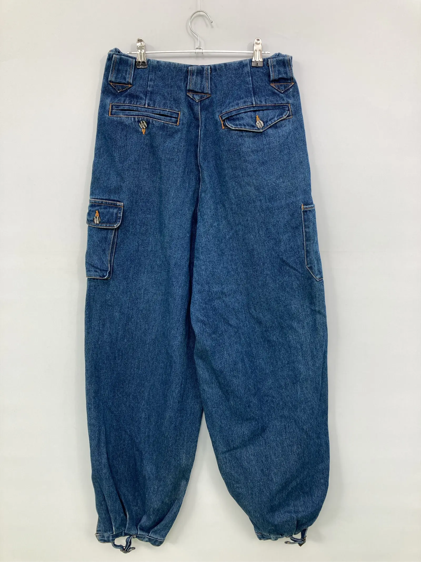 https://r2-worker.digdig.jp/product/11b38a8d-6ea2-41b9-a5a8-1c03040885c8/4ede8964-9602-476e-9b1e-49455b1e5fd2
