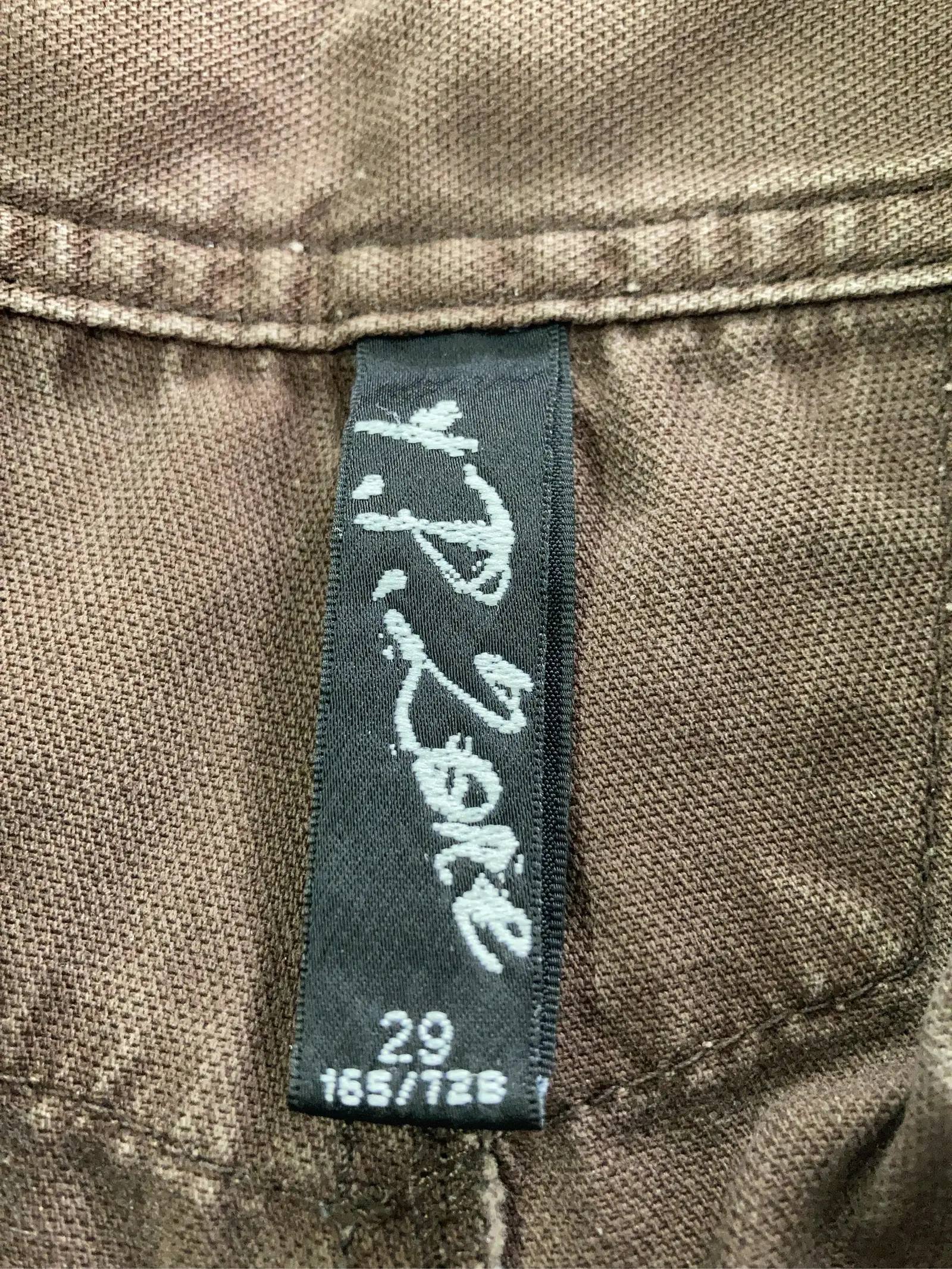 https://r2-worker.digdig.jp/product/11d5fb5f-7419-4d0d-ac3c-aa5b55d8ec9d/1209e204-b3fd-4e15-857a-9e4e168f7e97