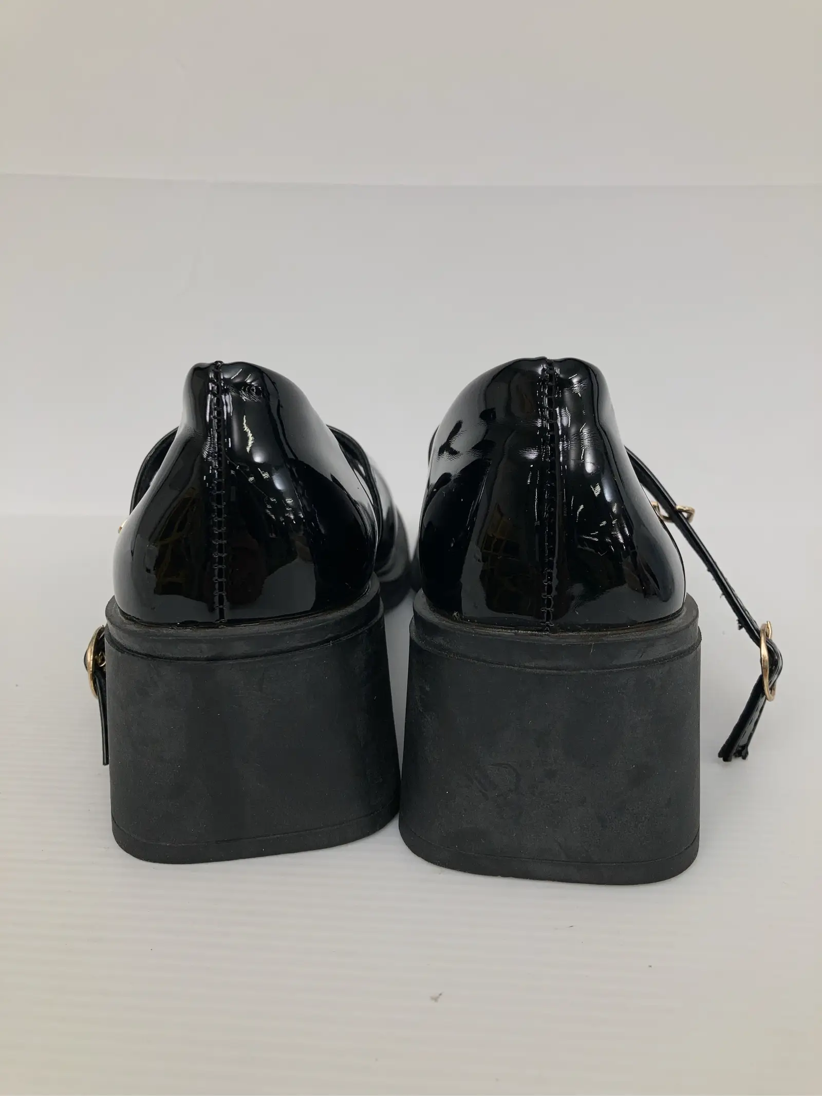 https://r2-worker.digdig.jp/product/11dd7315-34ef-4d14-8414-5647fb0d14d8/a6b04949-5558-4117-a0bb-252696d82f03
