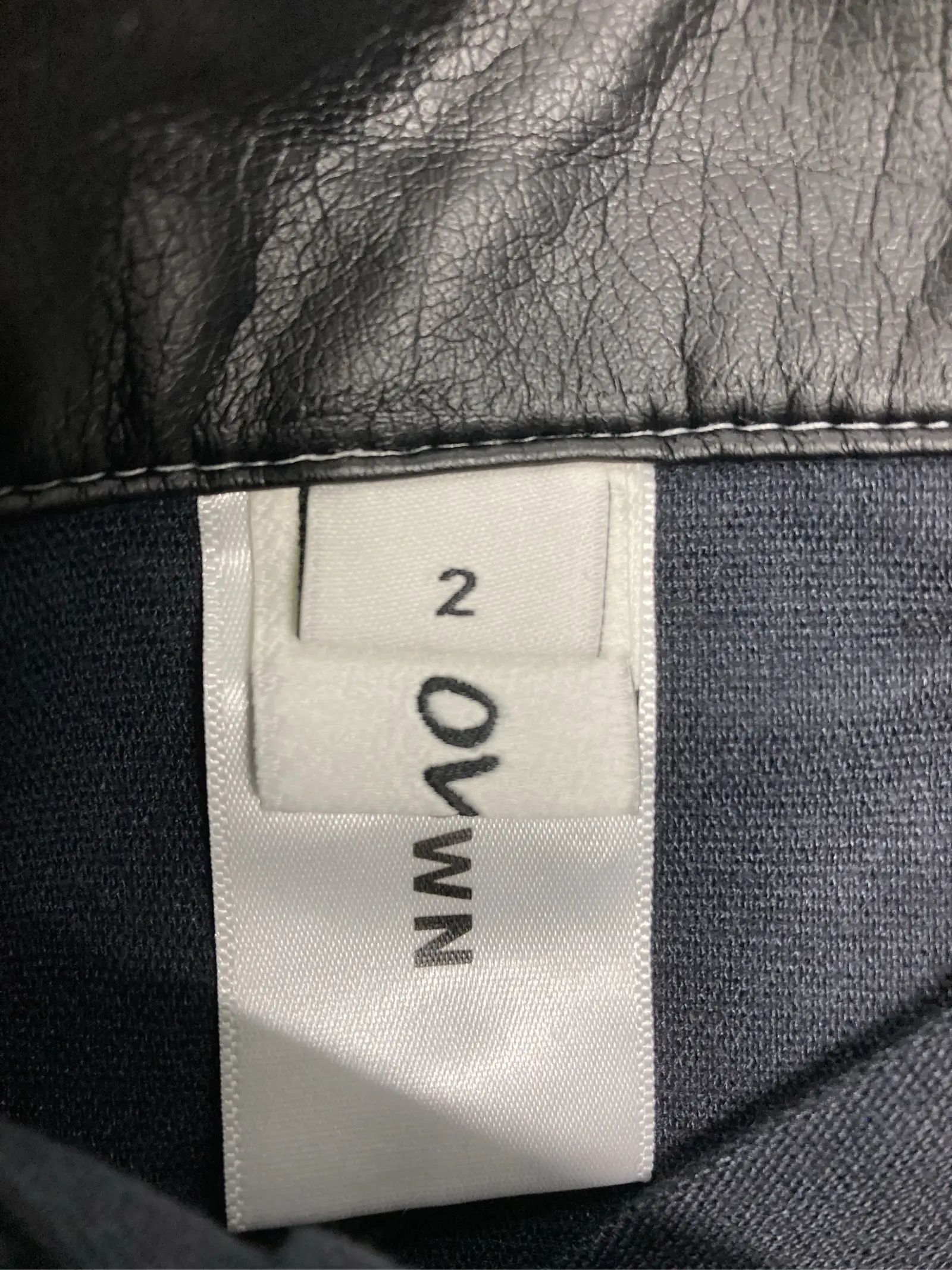 https://r2-worker.digdig.jp/product/1235337a-3cff-43d9-a48f-3c6e89d4ad39/7ff43925-6913-4cff-a684-df286fabd3f3