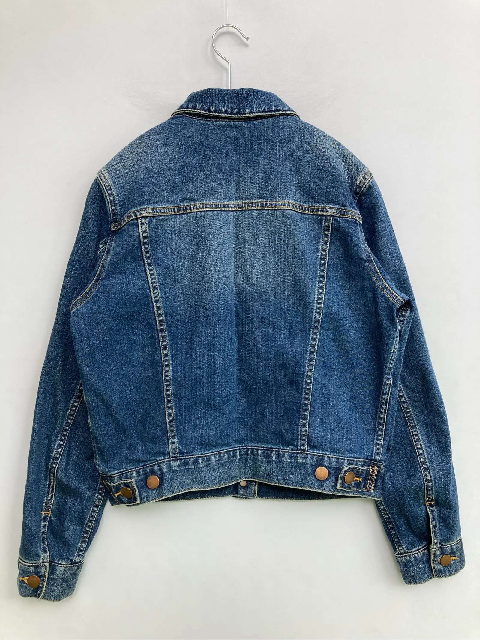 https://r2-worker.digdig.jp/product/123cfc58-444c-4f53-8ddd-caa2bc48d493/6d93f44f-2272-4991-9362-ff7f5fe090ea