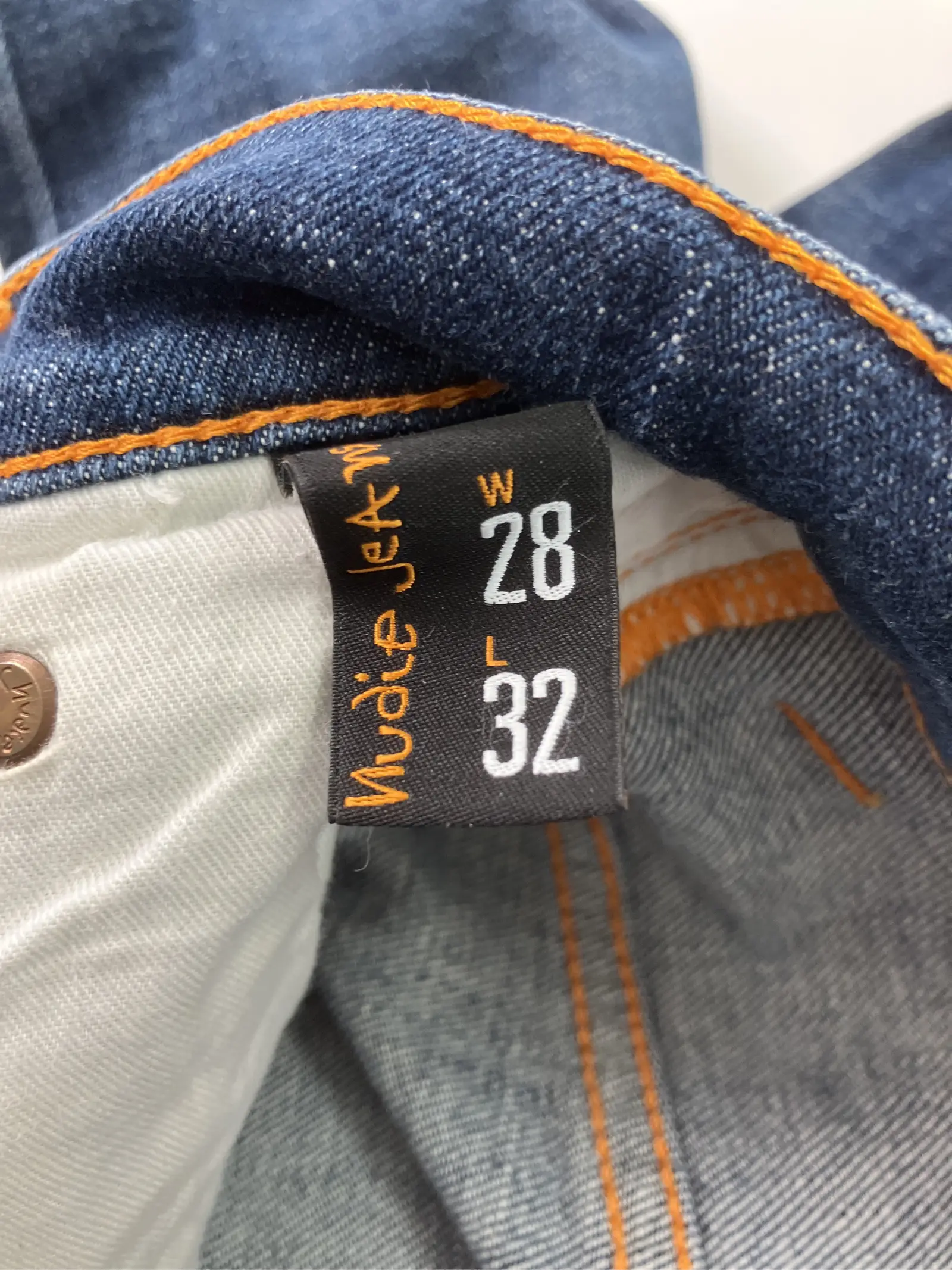 https://r2-worker.digdig.jp/product/12983f7b-455f-44e1-8e19-decb2526f4d7/0f0fa1d1-a408-4fb9-9b2f-b32bd1c27bbe