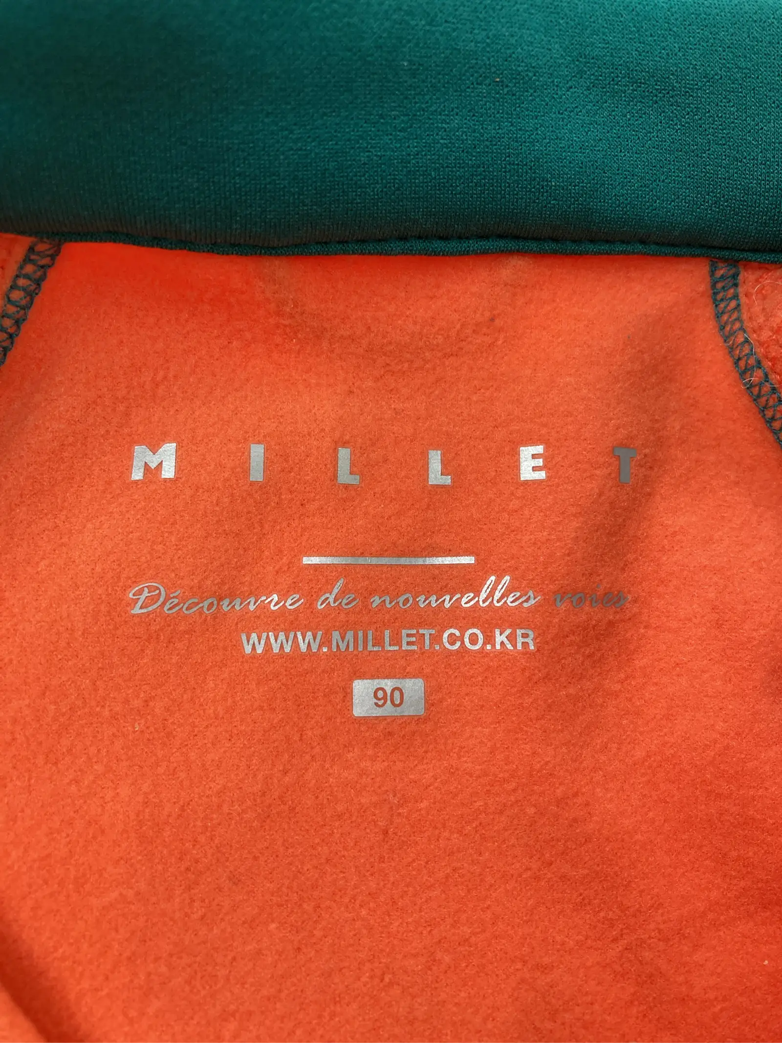https://r2-worker.digdig.jp/product/12a19365-ac03-4a24-a435-ea2a2cab717c/46c58b6d-6663-48ff-813f-8384ddf5d0ed