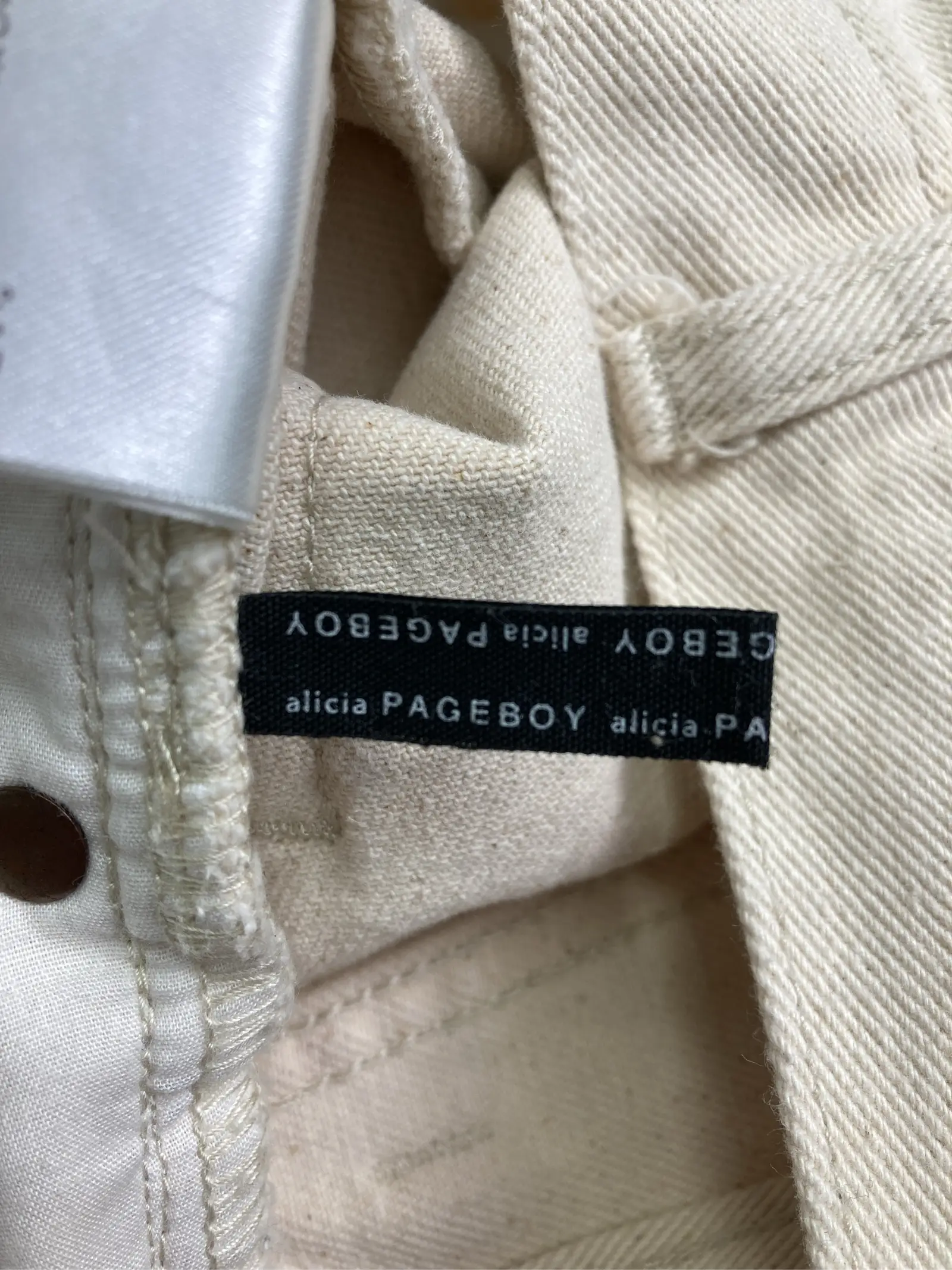 https://r2-worker.digdig.jp/product/12b06ee6-7c8c-456a-9c5d-6a593c33c233/824c1e7d-2de0-4594-b323-f90d4b83dc38