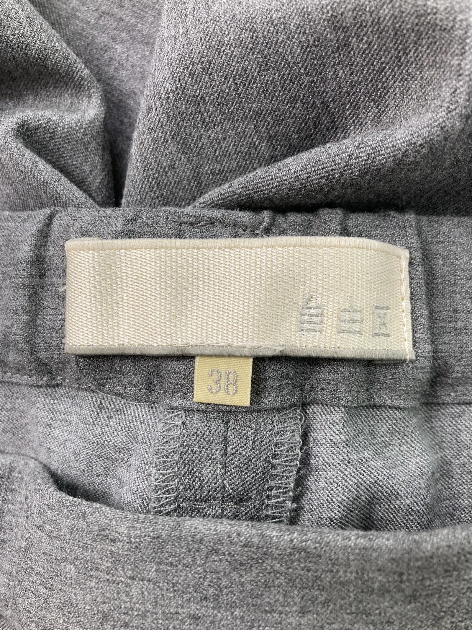 https://r2-worker.digdig.jp/product/131ec5a0-882c-440b-80a3-88408fc063bc/38673294-bfbe-424b-b076-bb5df2a79cd2