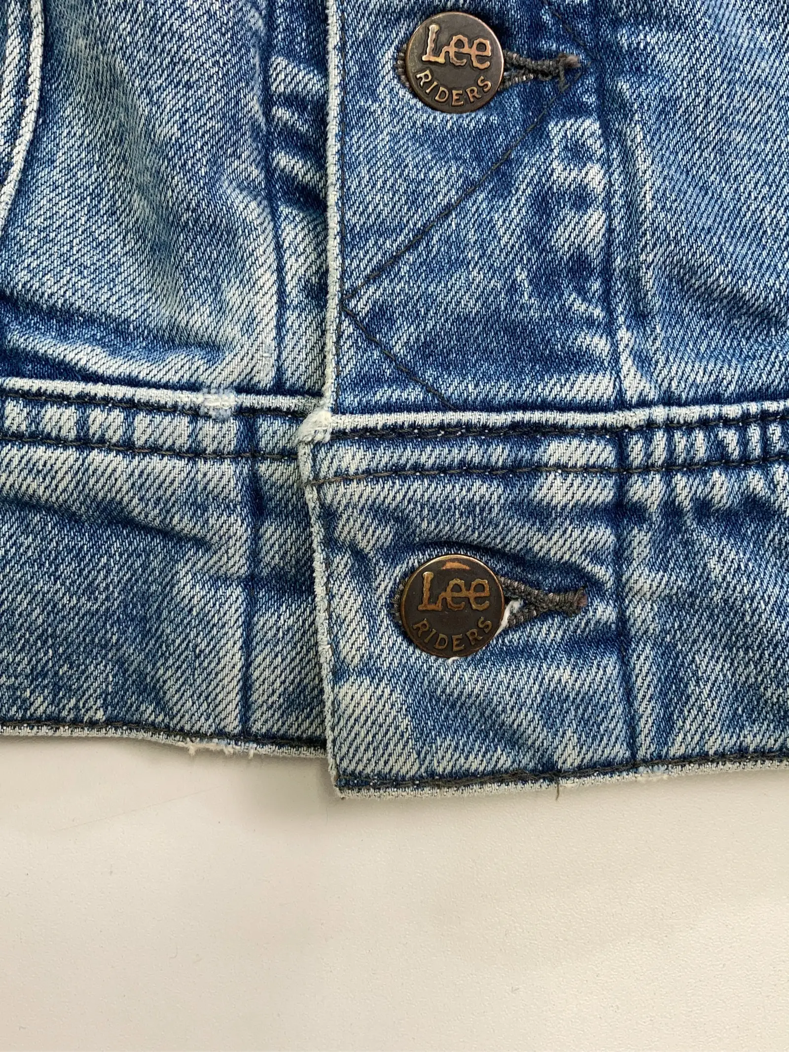 https://r2-worker.digdig.jp/product/13300aec-c0ec-4db1-b23e-ffc17a923694/34dfd188-330d-4020-9e8b-b58ba642b944