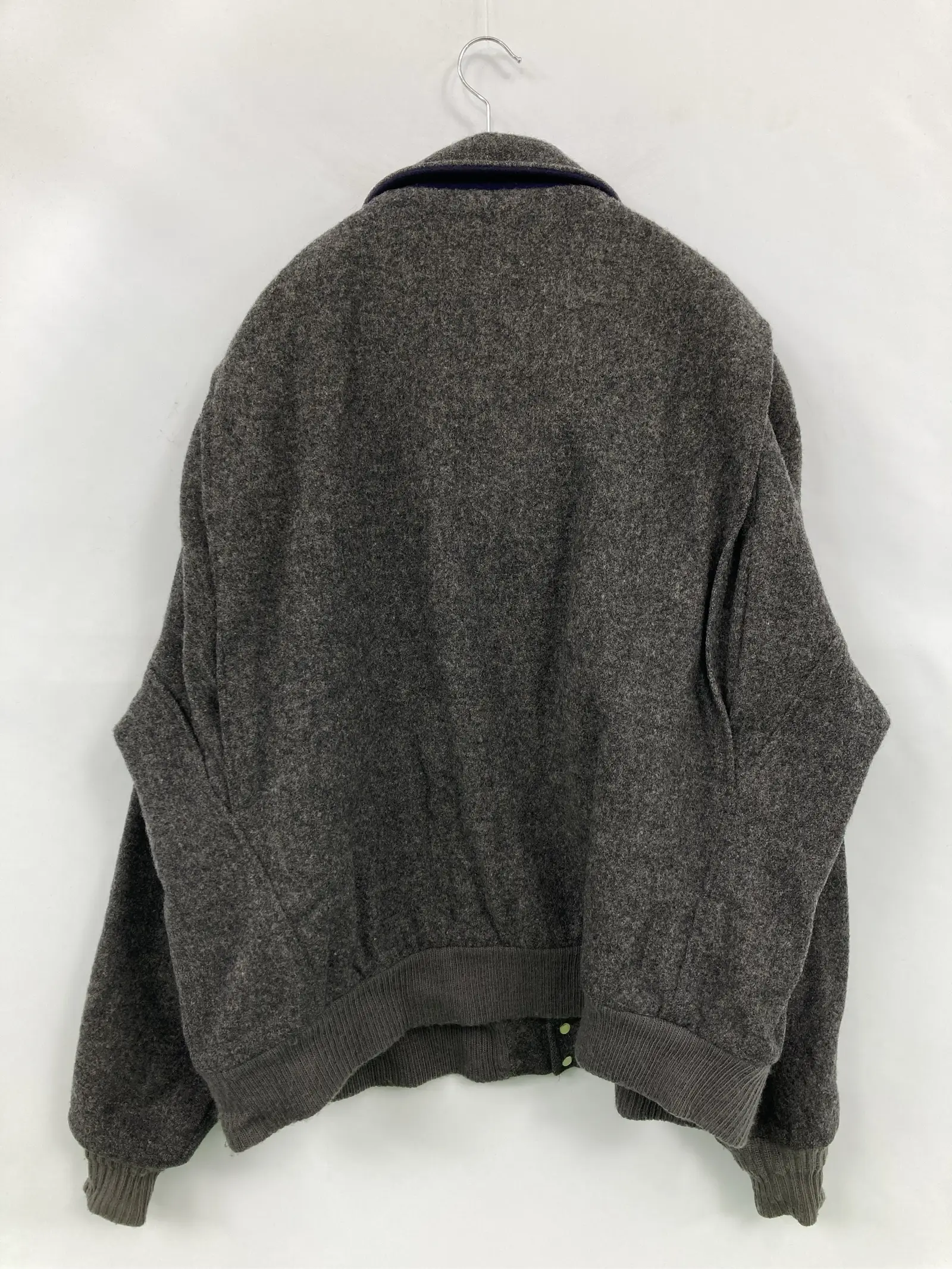https://r2-worker.digdig.jp/product/1348715a-8cf8-46f9-aec2-c9fc5dc67af9/d99fada8-b3be-41c6-ab54-e12f8cde0b15