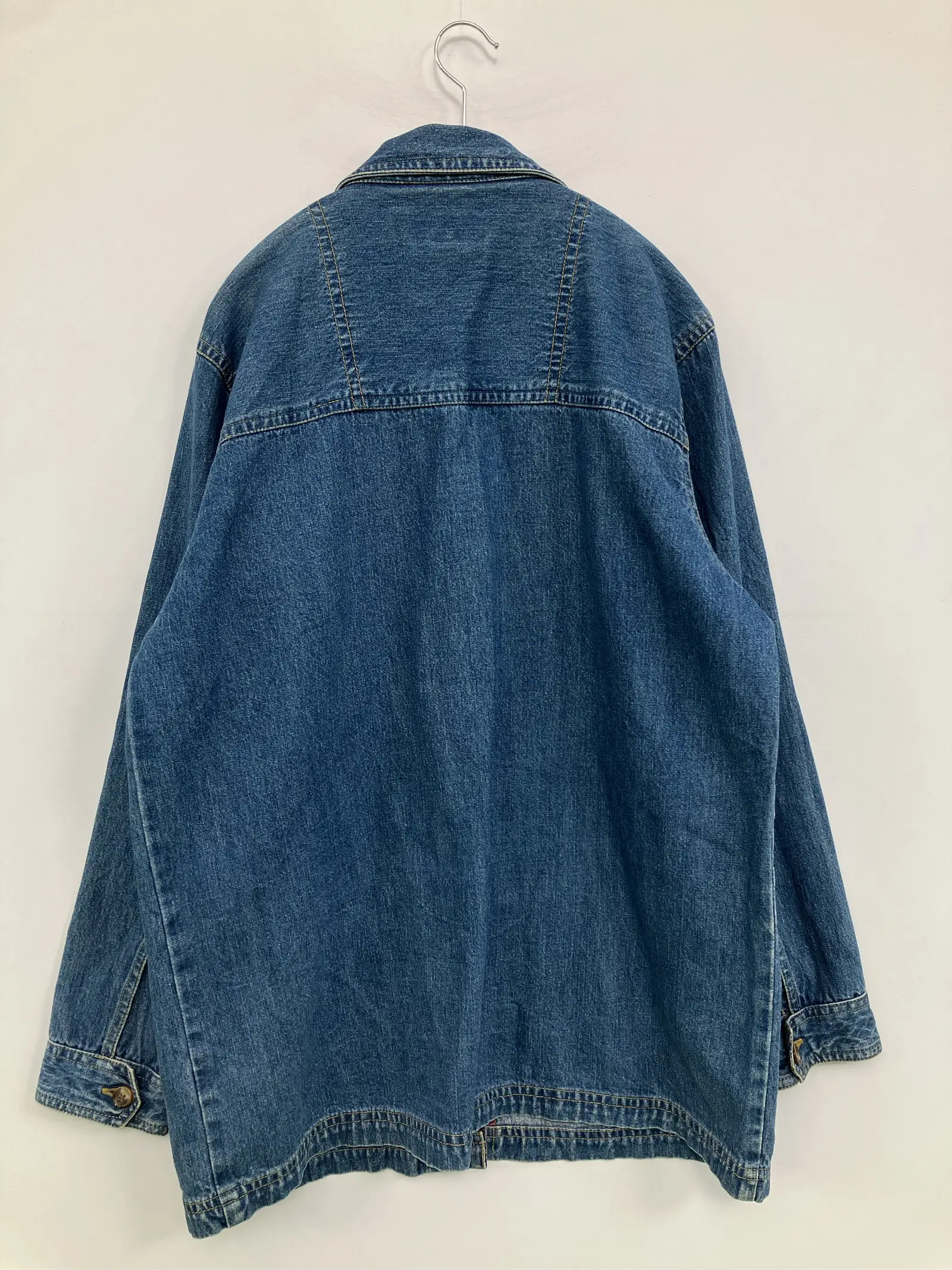 https://r2-worker.digdig.jp/product/142f1a5f-f15f-49fe-aedf-22d05c2ed7c1/75063f0b-18d3-4db6-bf94-bfcac915d9f7