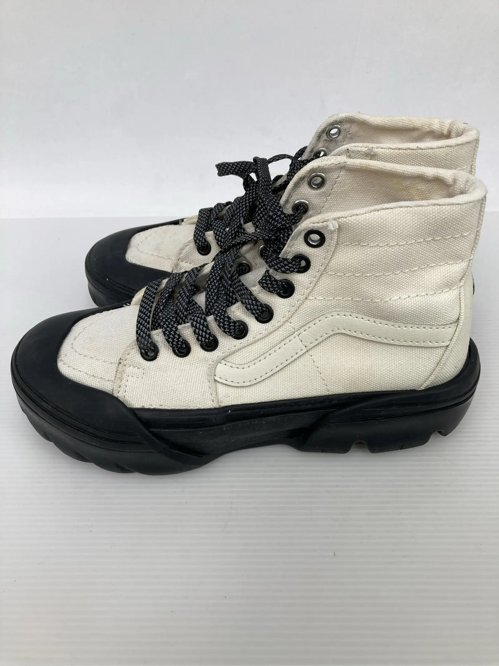 https://r2-worker.digdig.jp/product/144a7fcd-9c7a-435e-a716-f3c2ff191fec/d0f2a701-77b3-4a1f-83a1-67d84d4db433