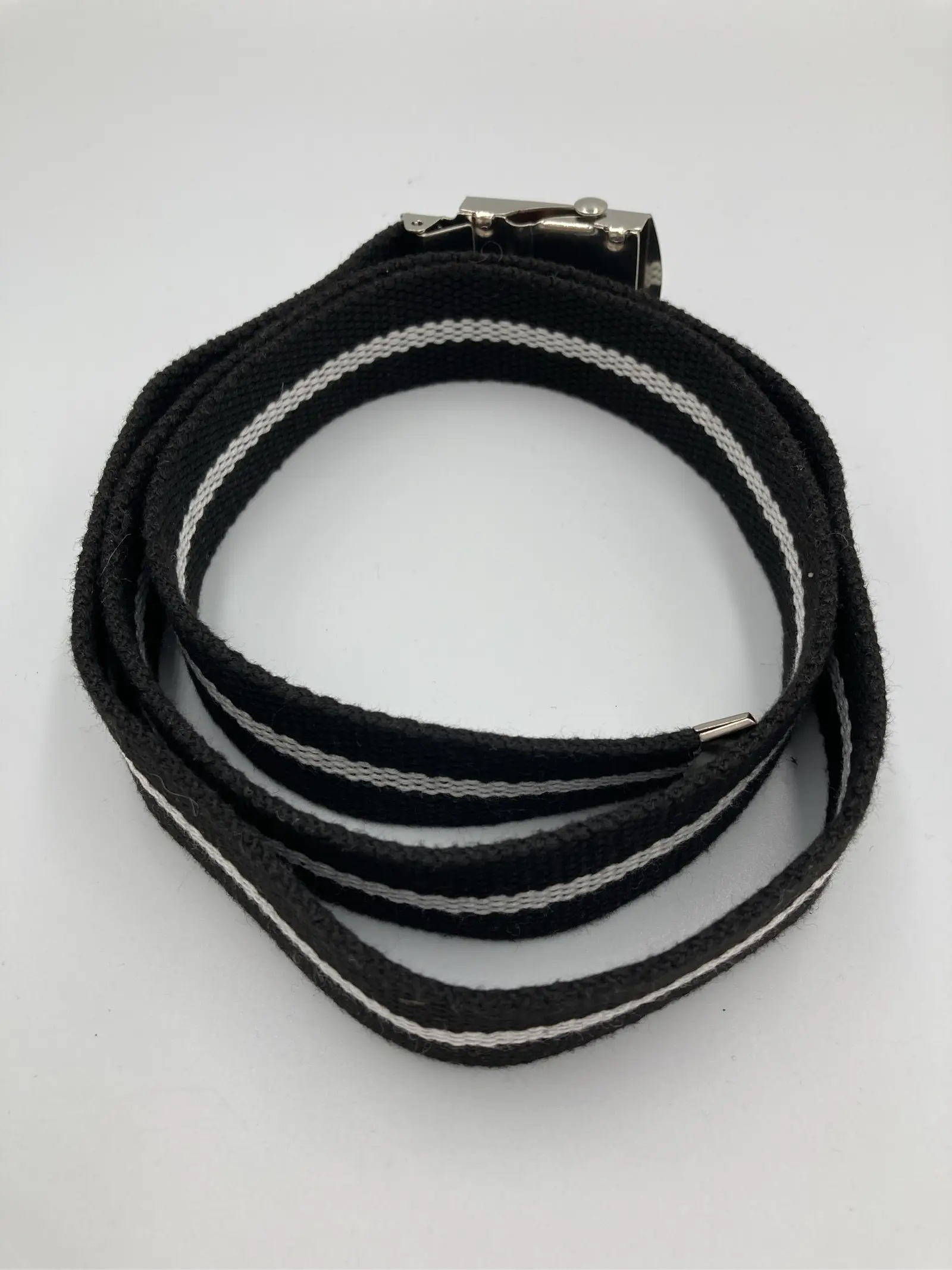 https://r2-worker.digdig.jp/product/14811c9b-e82c-4b2a-b125-6b27bb0e1b93/3a9aafb2-b80f-4392-9a45-95484eb34635