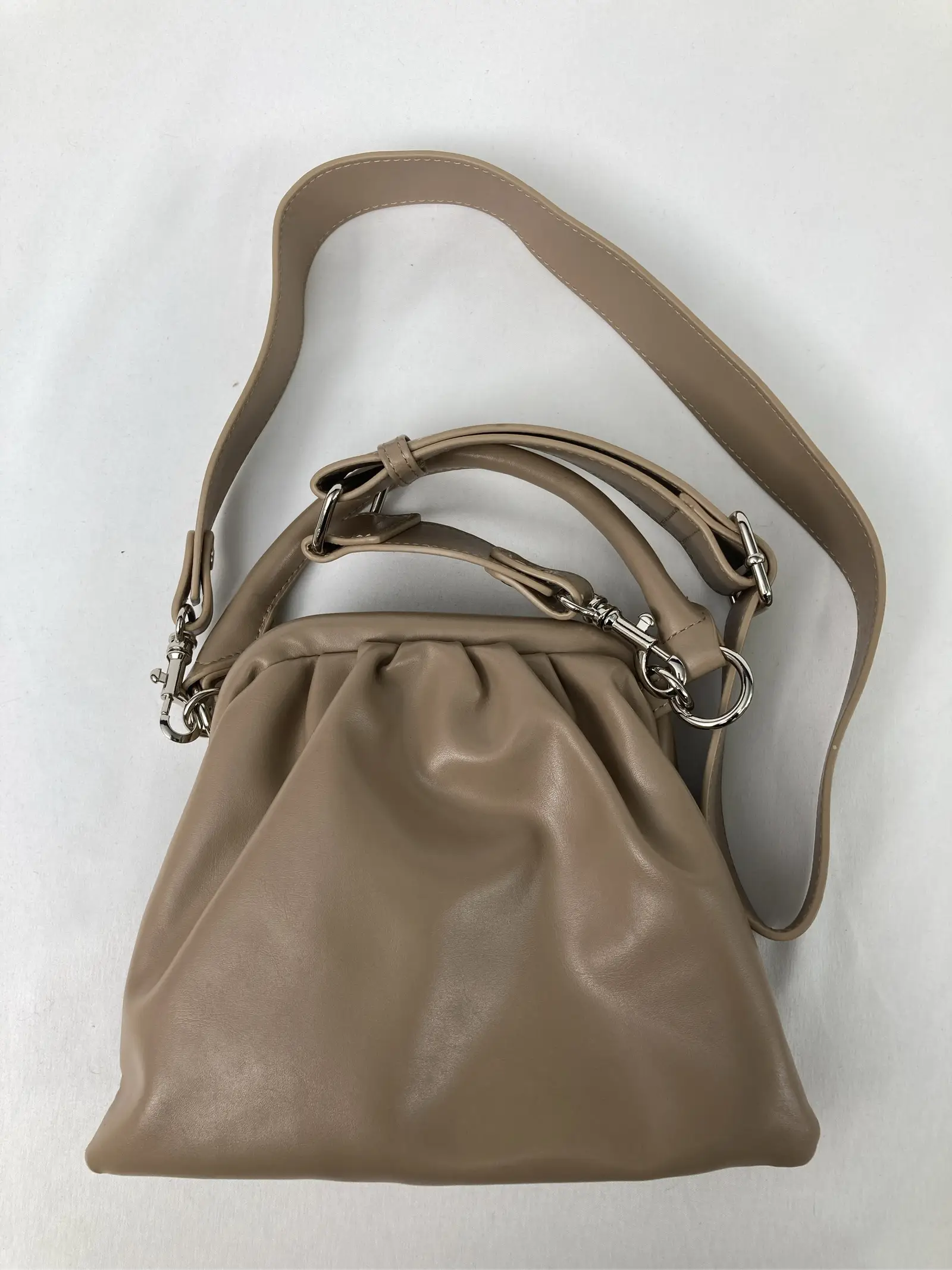 https://r2-worker.digdig.jp/product/14993b70-3031-4f49-b331-f970959e6af5/1c8d3669-0f29-45e5-ae8d-cb018faa890c