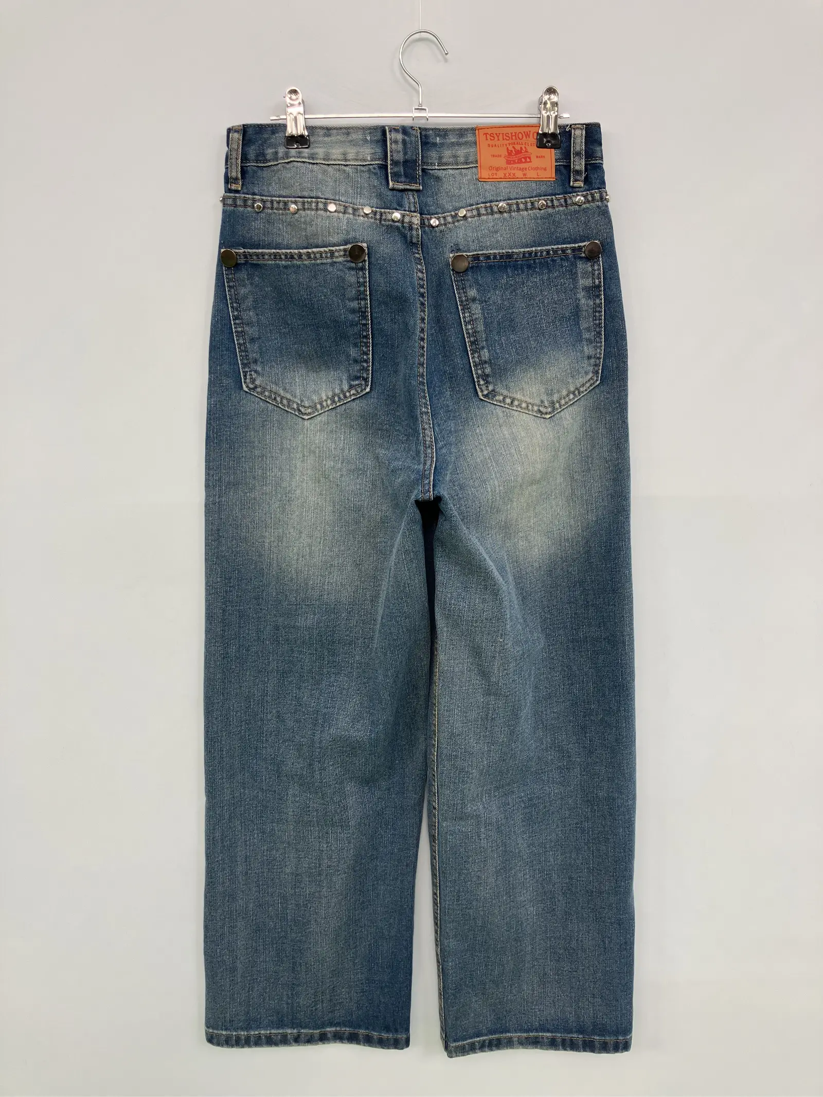 https://r2-worker.digdig.jp/product/14e4cf10-c9b6-4ac5-9582-d1d237f8a8ba/f7bbd19d-14cf-4758-8c2d-bafa7713d8f0