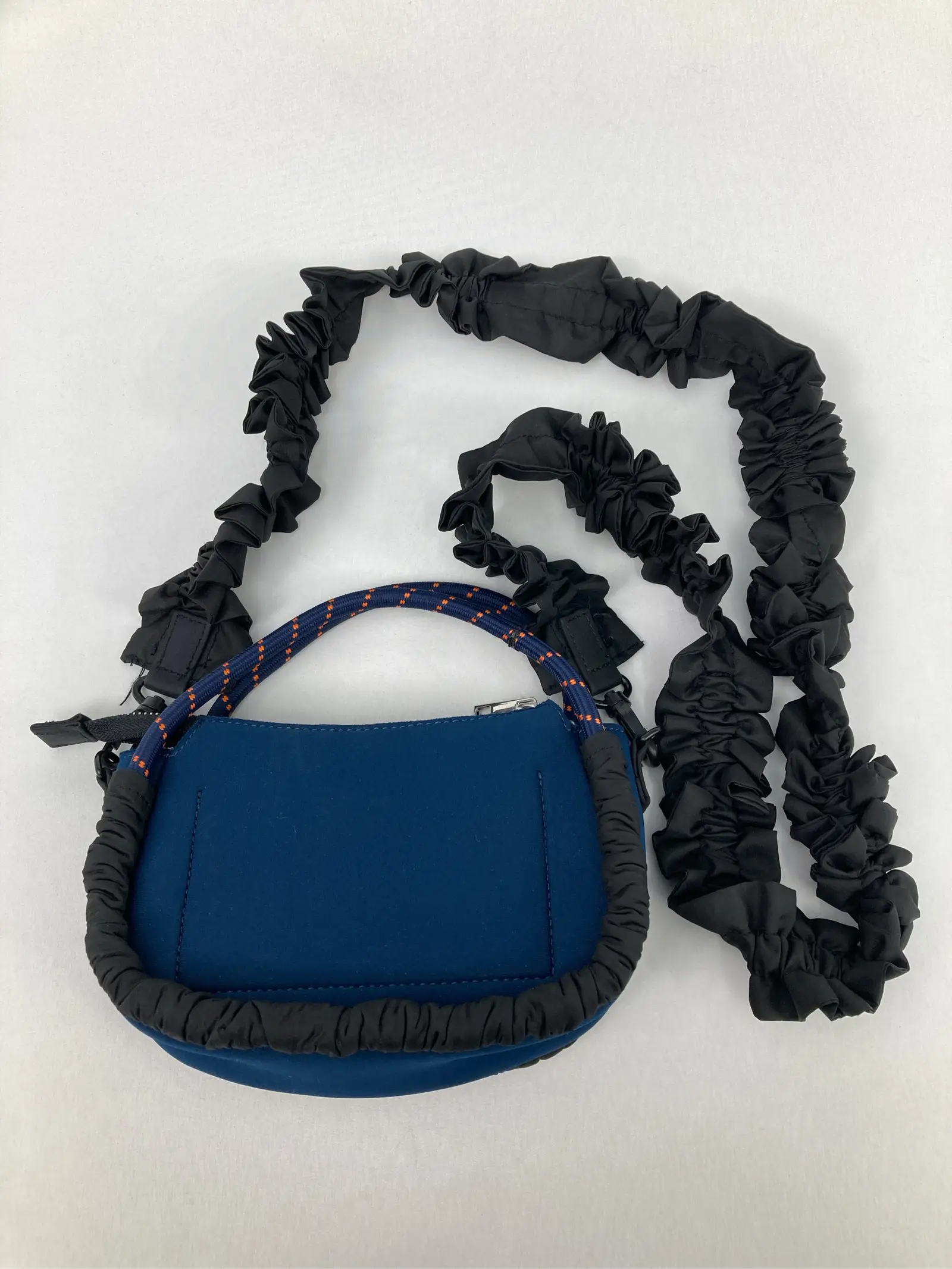 https://r2-worker.digdig.jp/product/14f58833-7534-4d48-9e5b-952f333ee621/906df7e4-845a-4c9a-aa8f-88f214c0eb35
