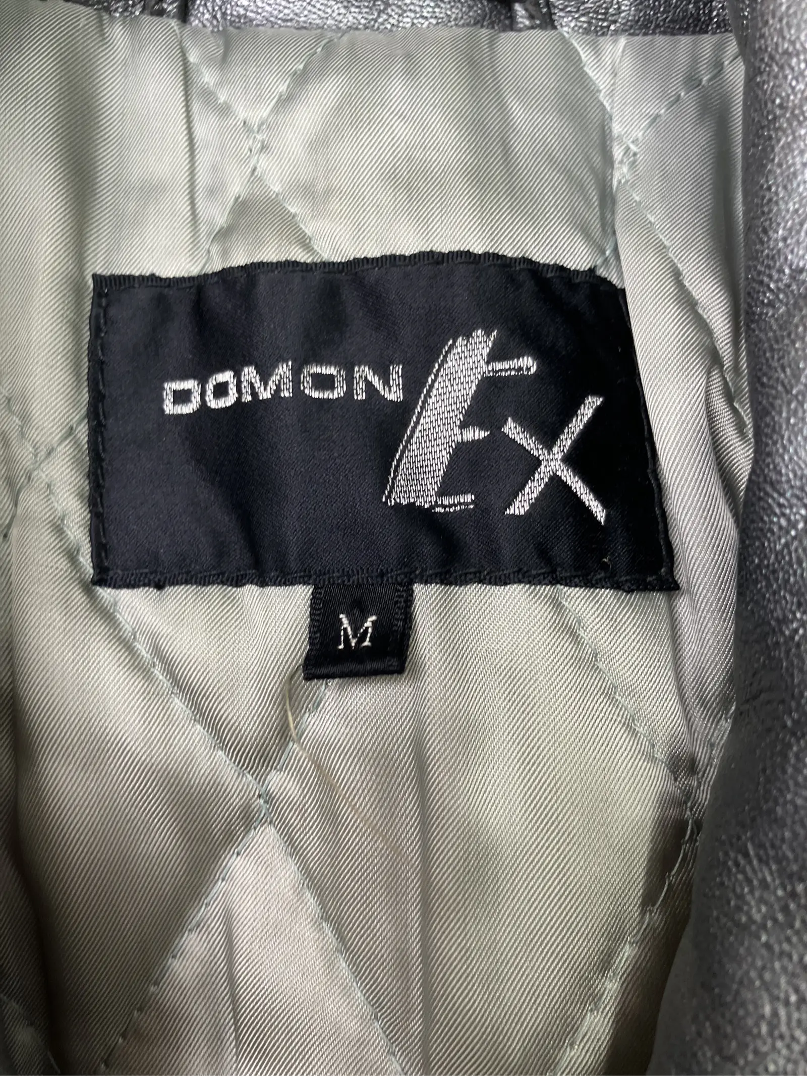 https://r2-worker.digdig.jp/product/14f7042b-71fd-47df-8b47-4dcdc88b0487/72f181fe-47e5-4141-ae45-a390ee64418f