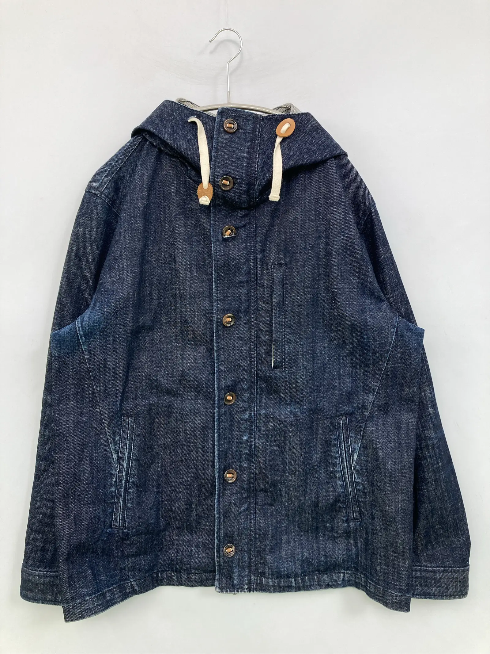 https://r2-worker.digdig.jp/product/14fac9fd-9810-4a06-8ddf-246c00346aea/940fed3f-71b9-41f5-a7fe-17197824691e