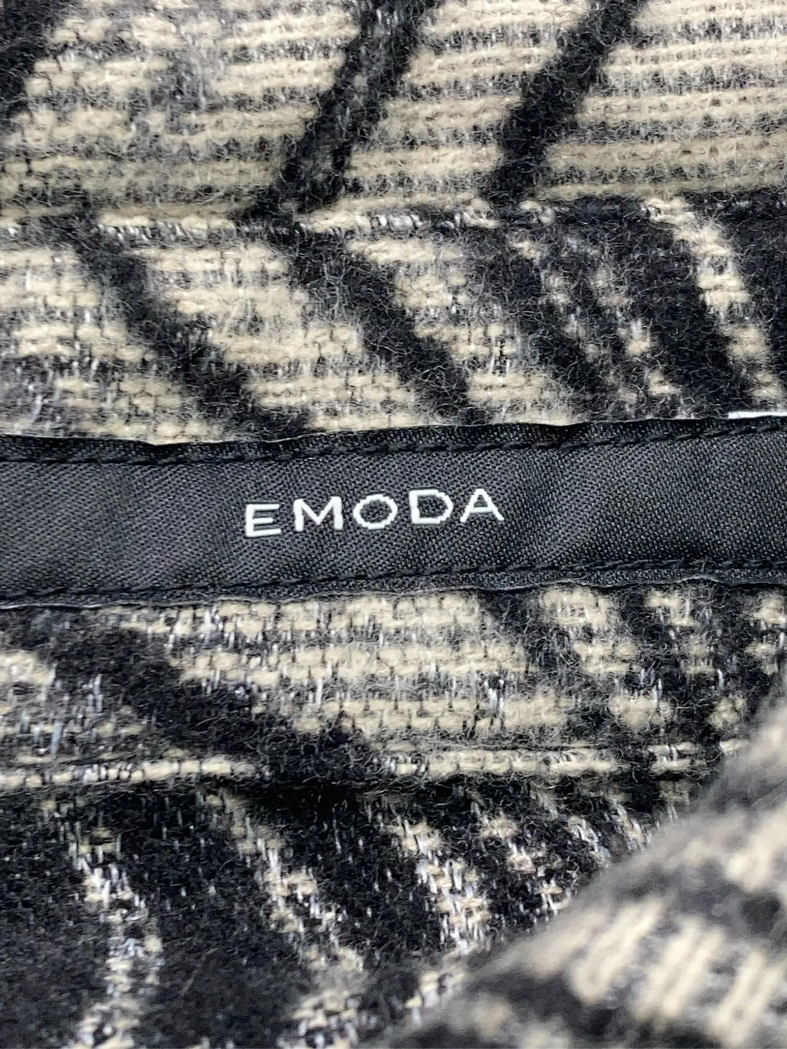 https://r2-worker.digdig.jp/product/1521a8ac-11b2-463a-b9f6-cf81275ecf44/e2ad5a1a-e23d-4256-bd7f-2b773ac5d74e